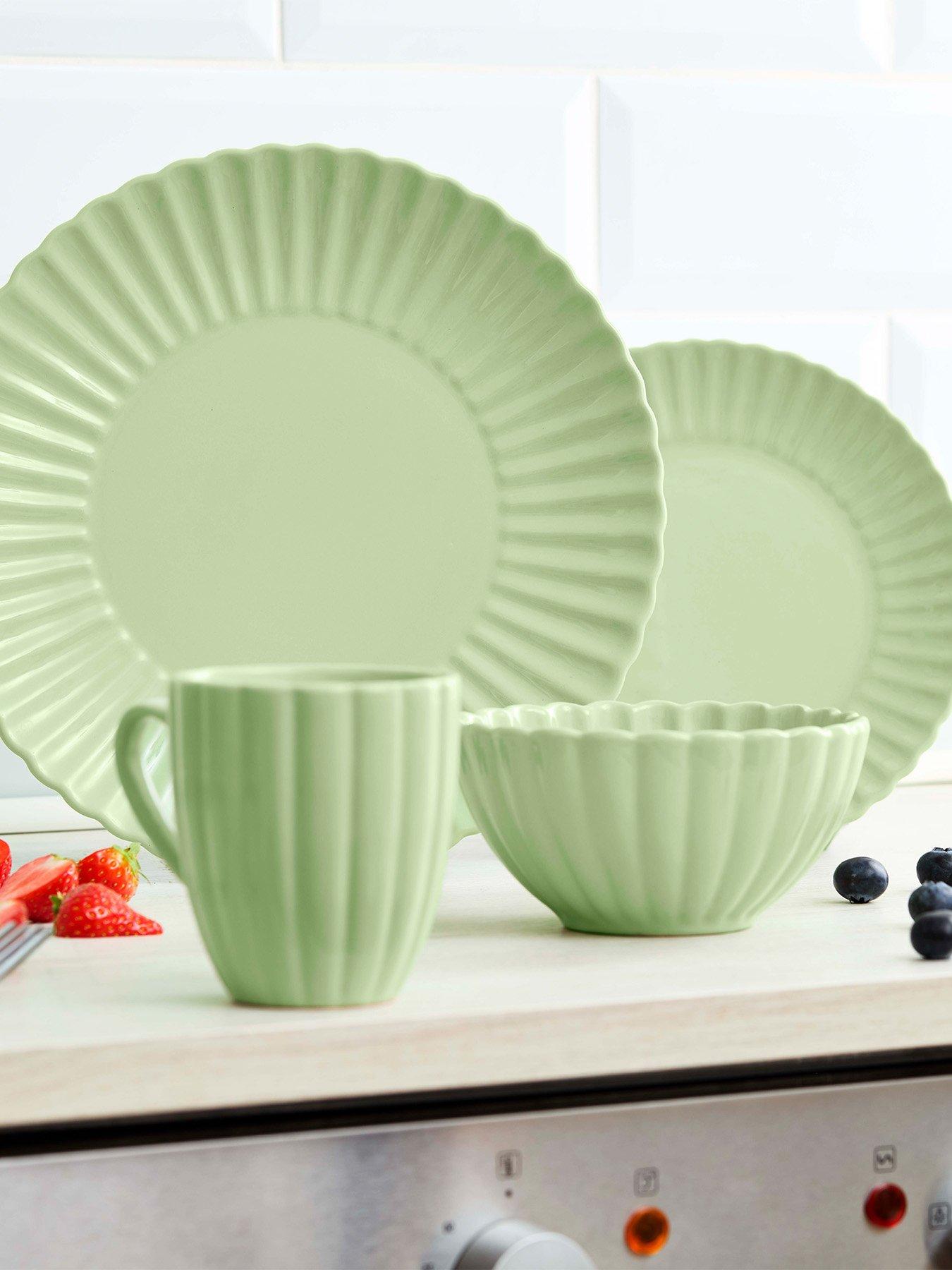 Swan 16 Piece Scallop Edge Stoneware Dinner Set, Green