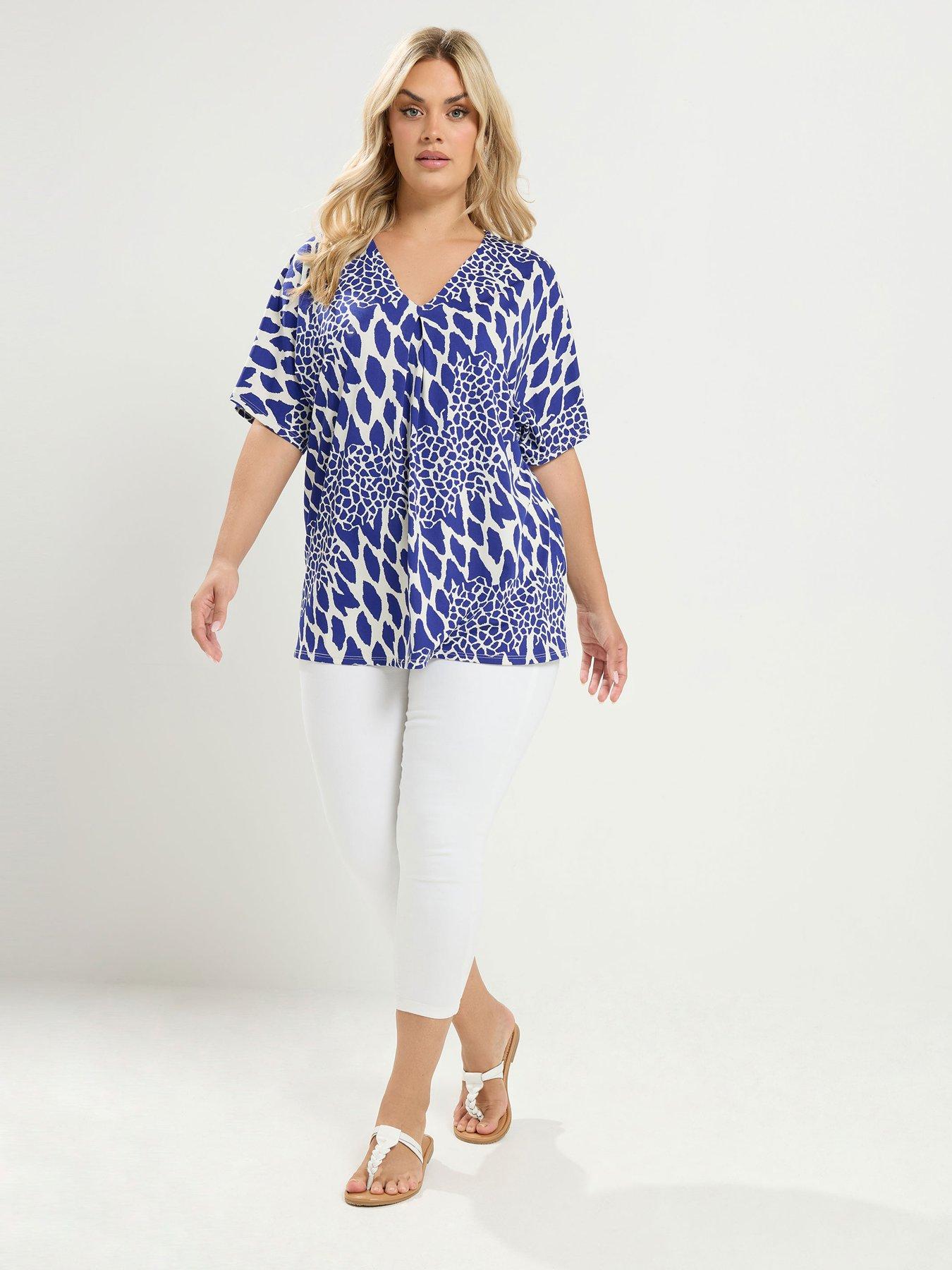 Image 3 of 4 of Yours Curve Abstract Pleat Front Top - Blue
