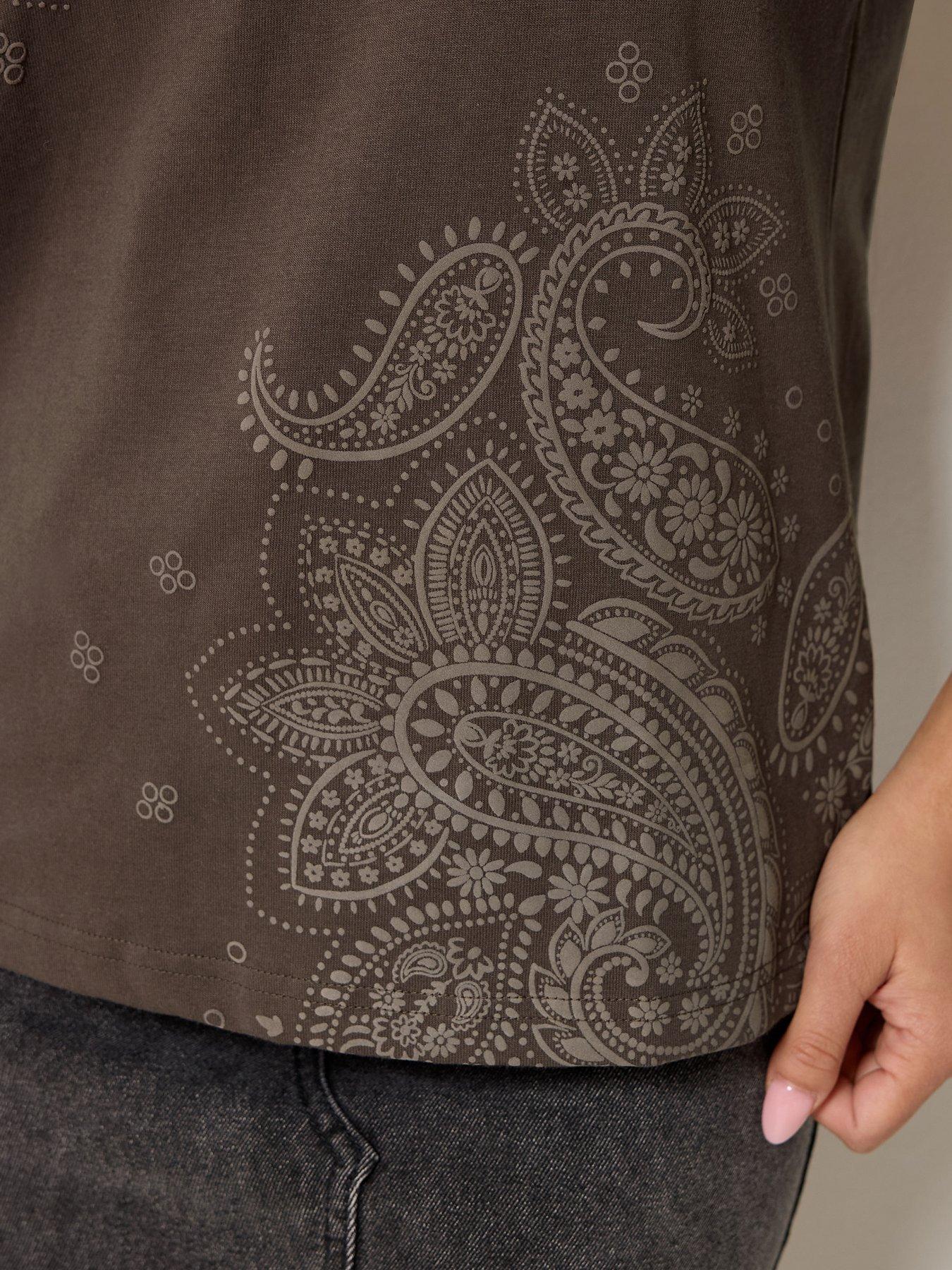 Image 4 of 4 of PixieGirl Petite Paisley Puff Short Sleeve T-Shirt - Brown