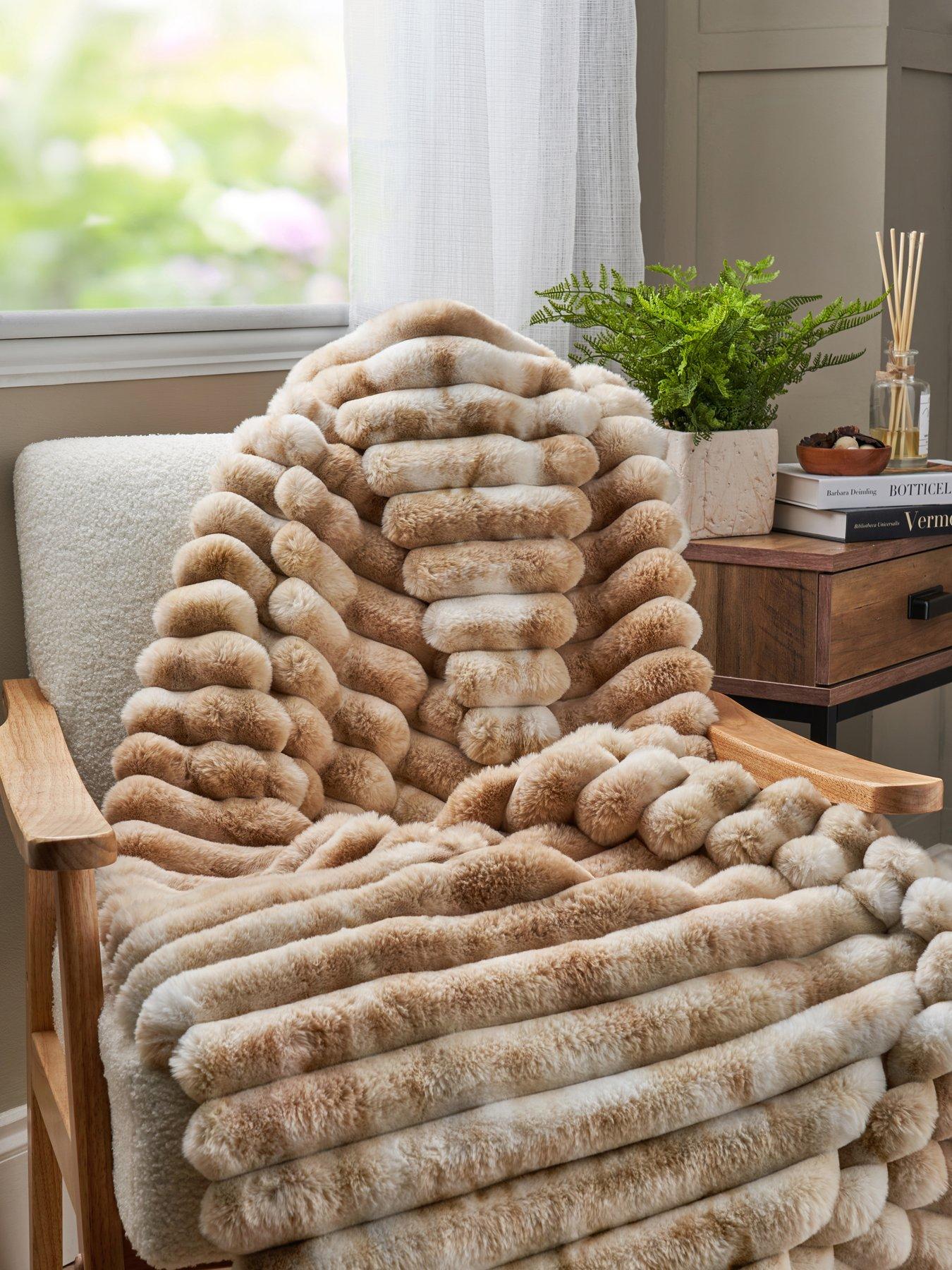 The Very Collection Marled Rib Throw