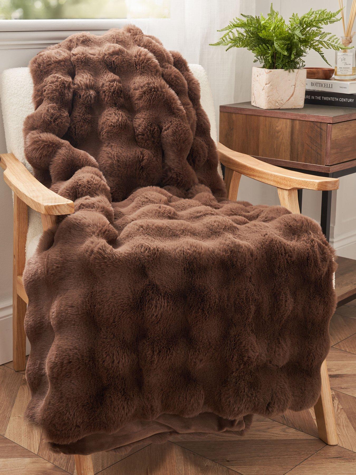 Michelle Keegan Home Tianna Faux Fur Throw 152x127cm