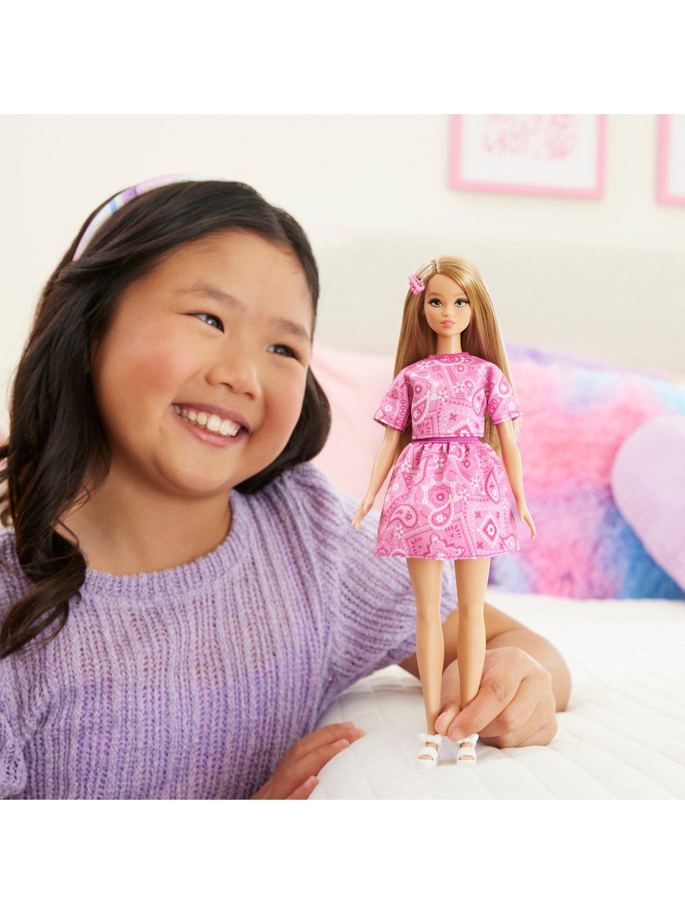 Image 2 of 7 of Barbie Barbie Fashionistas Style Doll #249 in Pink Paisley Outfit
