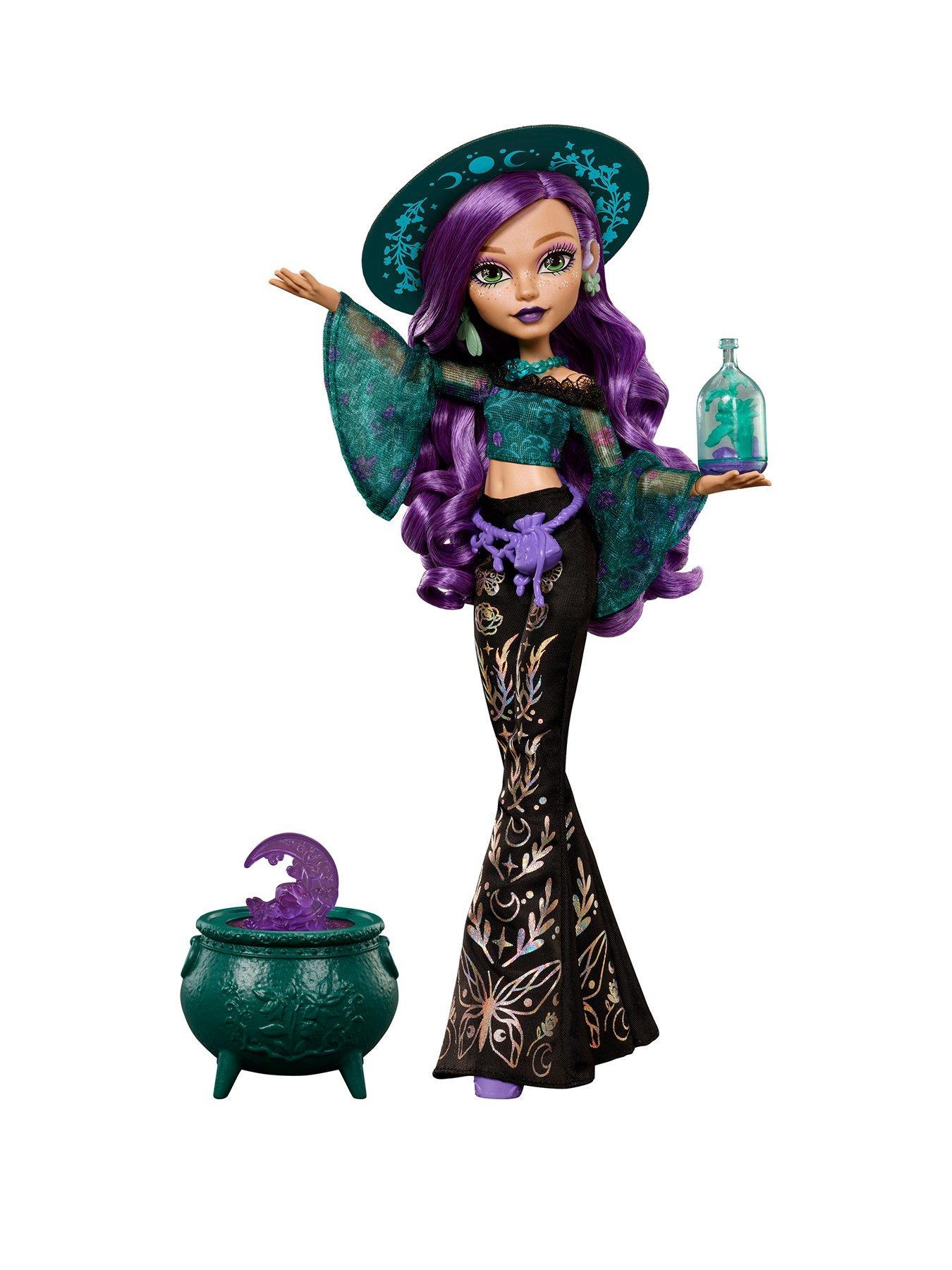 Monster High Moonspell Magic by Monster High Willow Thorne Fashion Doll, Nature Witch with Accessories