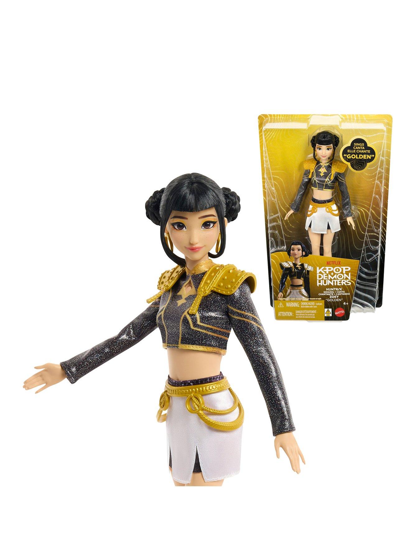 K-Pop Demon Hunters Huntr/X Zoey Golden Singing Doll With Sound Features in One Colour
