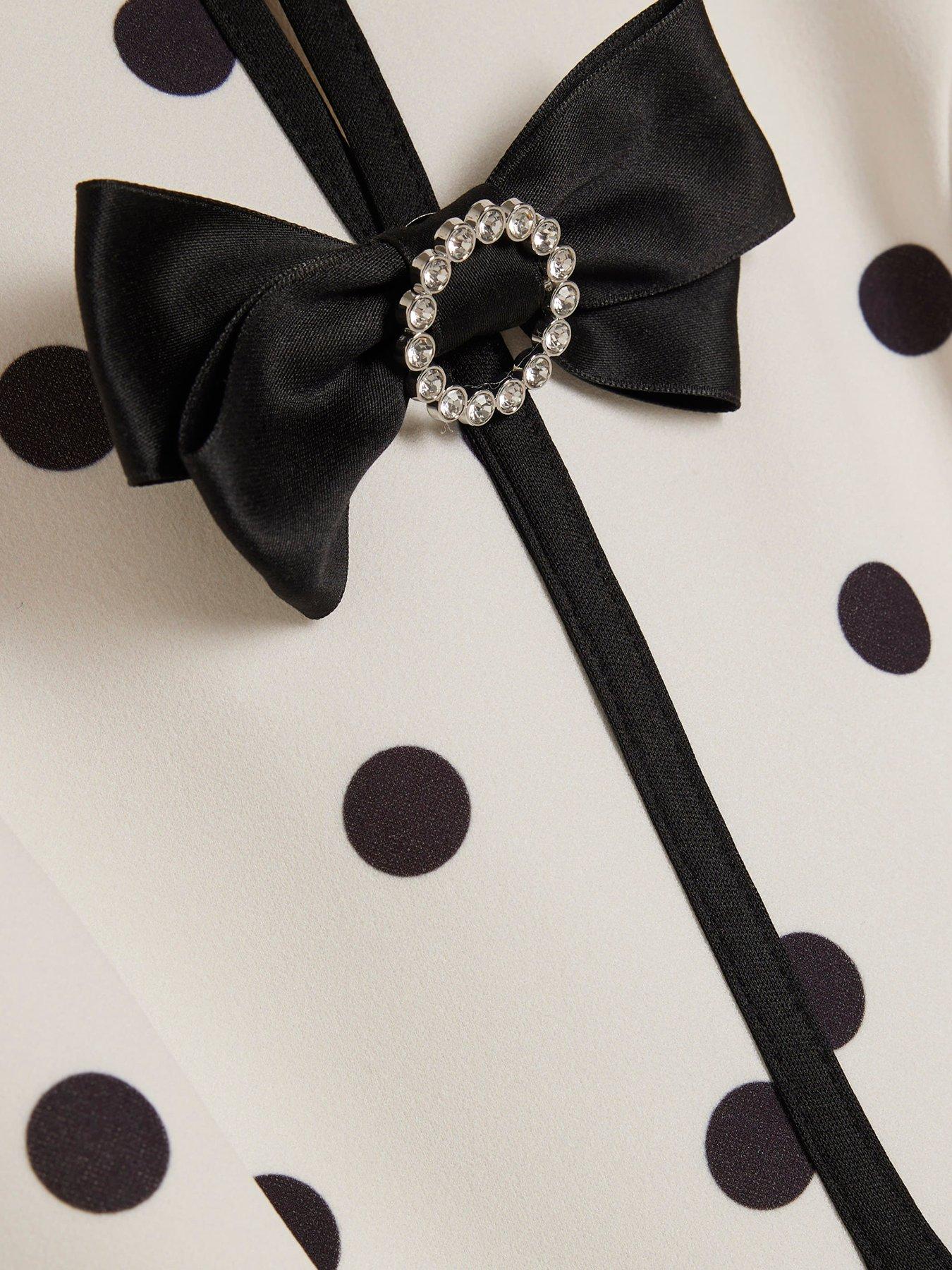 Image 5 of 5 of River Island Short Sleeve Polka Dot Bow Frnt Playsuit - Cream