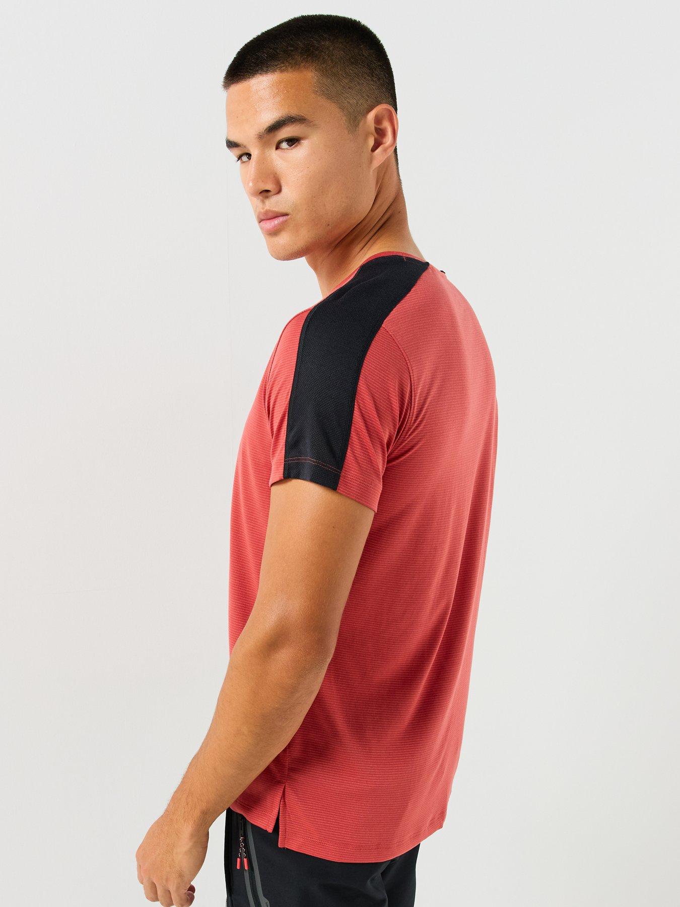 Image 6 of 6 of UNDER ARMOUR Mens Running Velociti Reflect T-shirt - Red