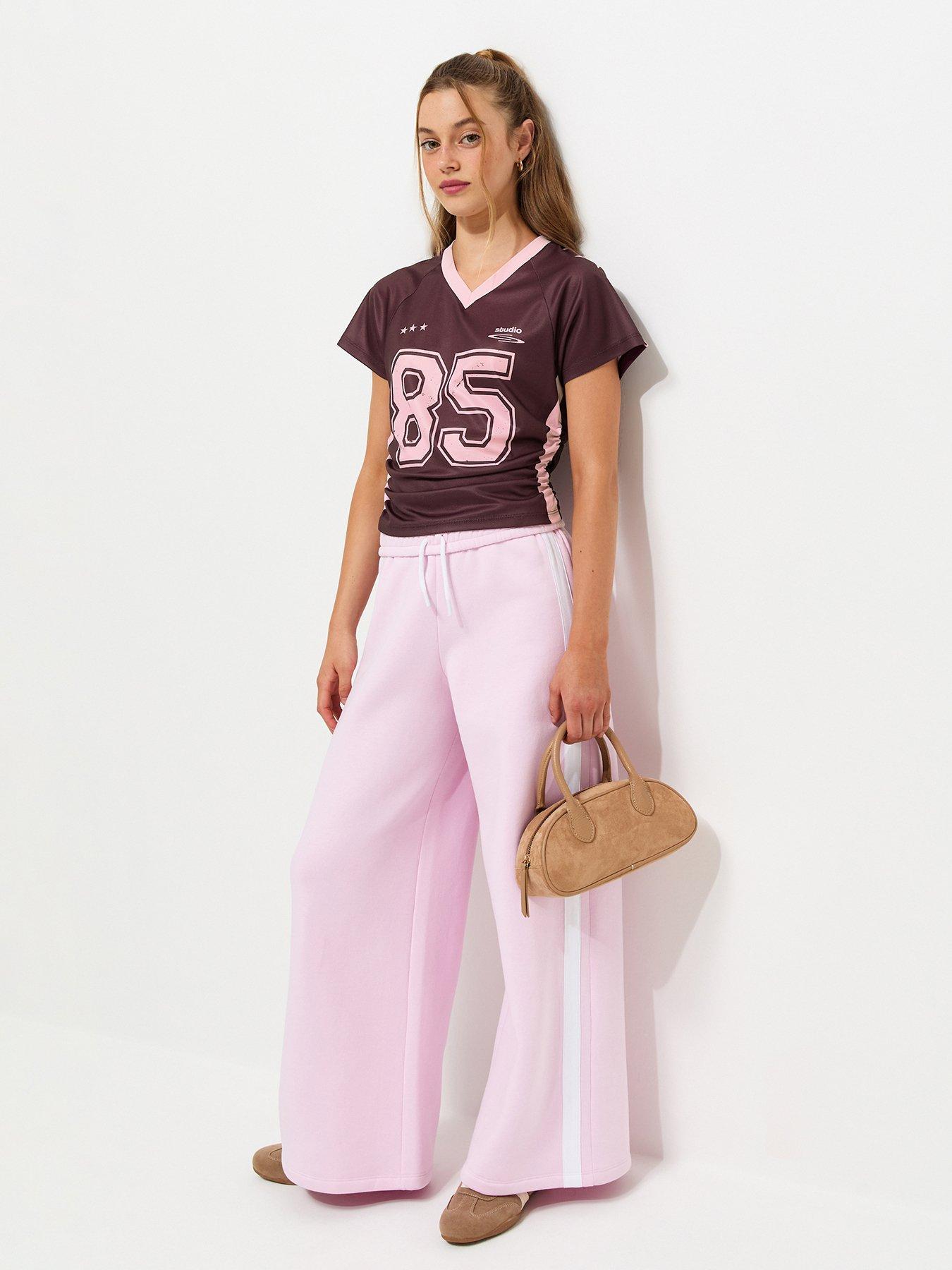 Image 3 of 5 of New Look 915 Girls 85 Star Print Ruched Side Football Top - Dark Red