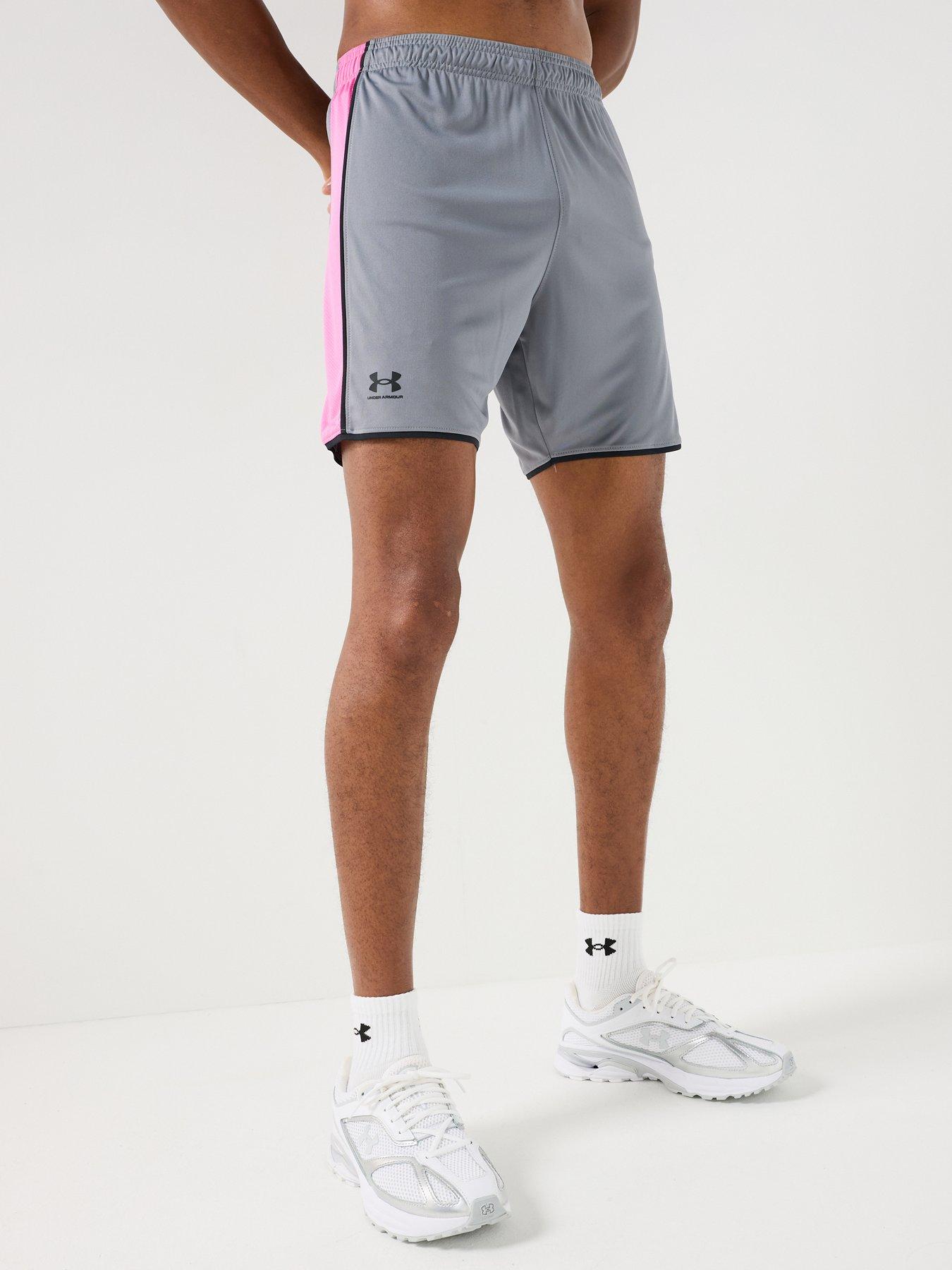 UNDER ARMOUR Mens Challenger Train Short - Grey