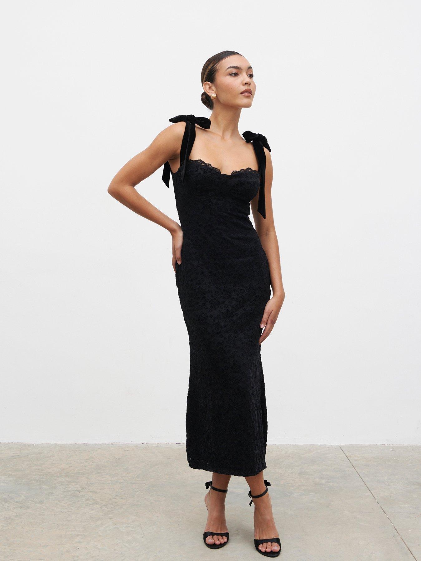 Pretty Lavish Serephina Lace Midaxi Dress - Black
