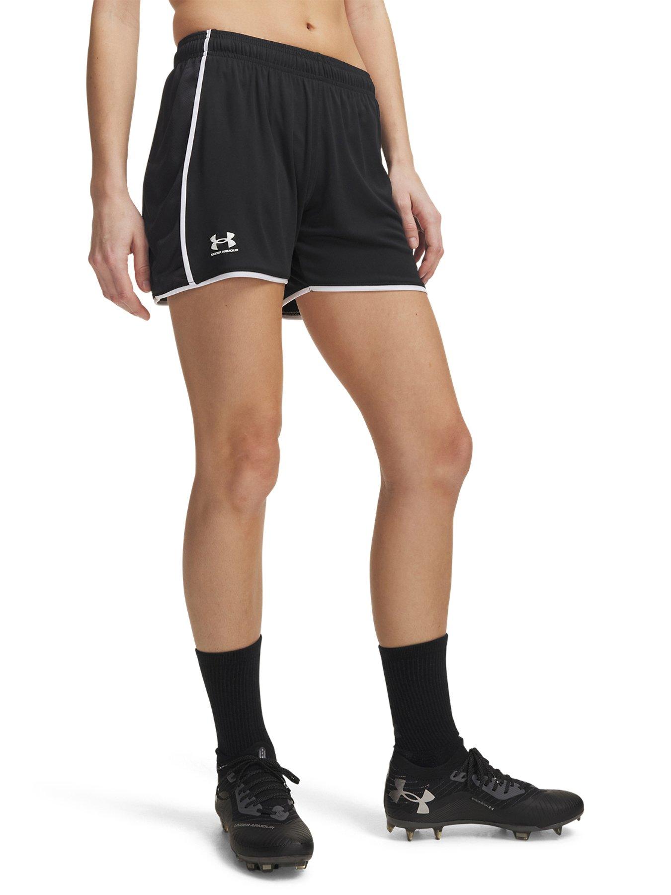 UNDER ARMOUR Womens Challenger Training Short - Black