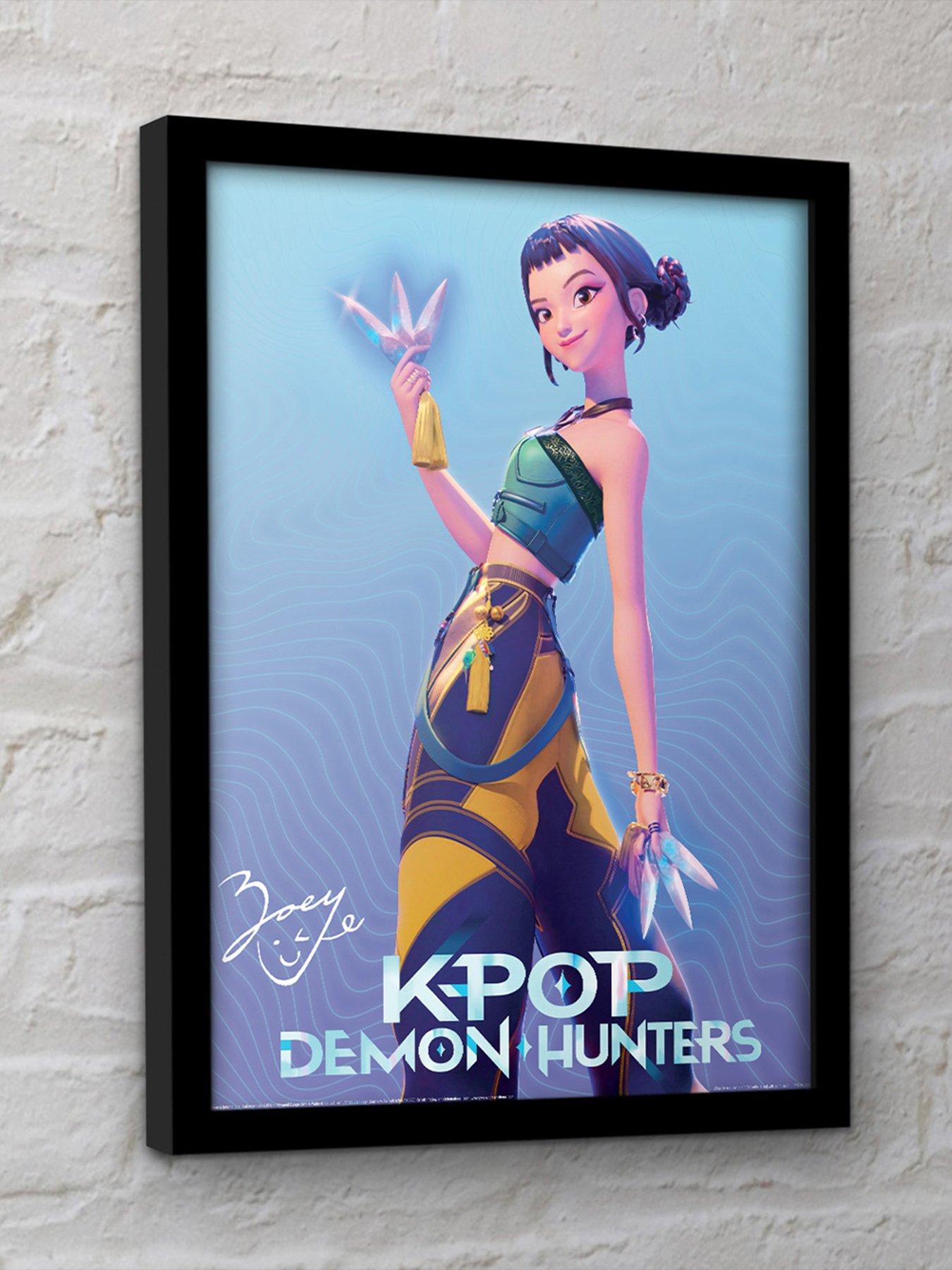 K-Pop Demon Hunters K-Pop Demon Hunters (Zoey) Collector Print in Multi