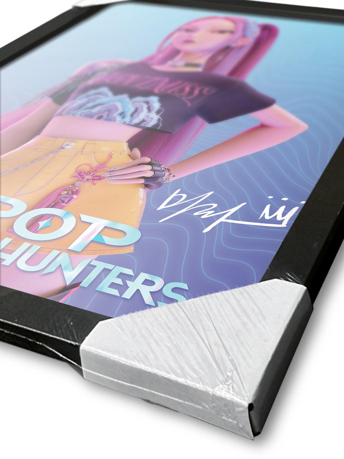 Image 3 of 3 of K-Pop Demon Hunters K-pop Demon Hunters (mira) Collector Print