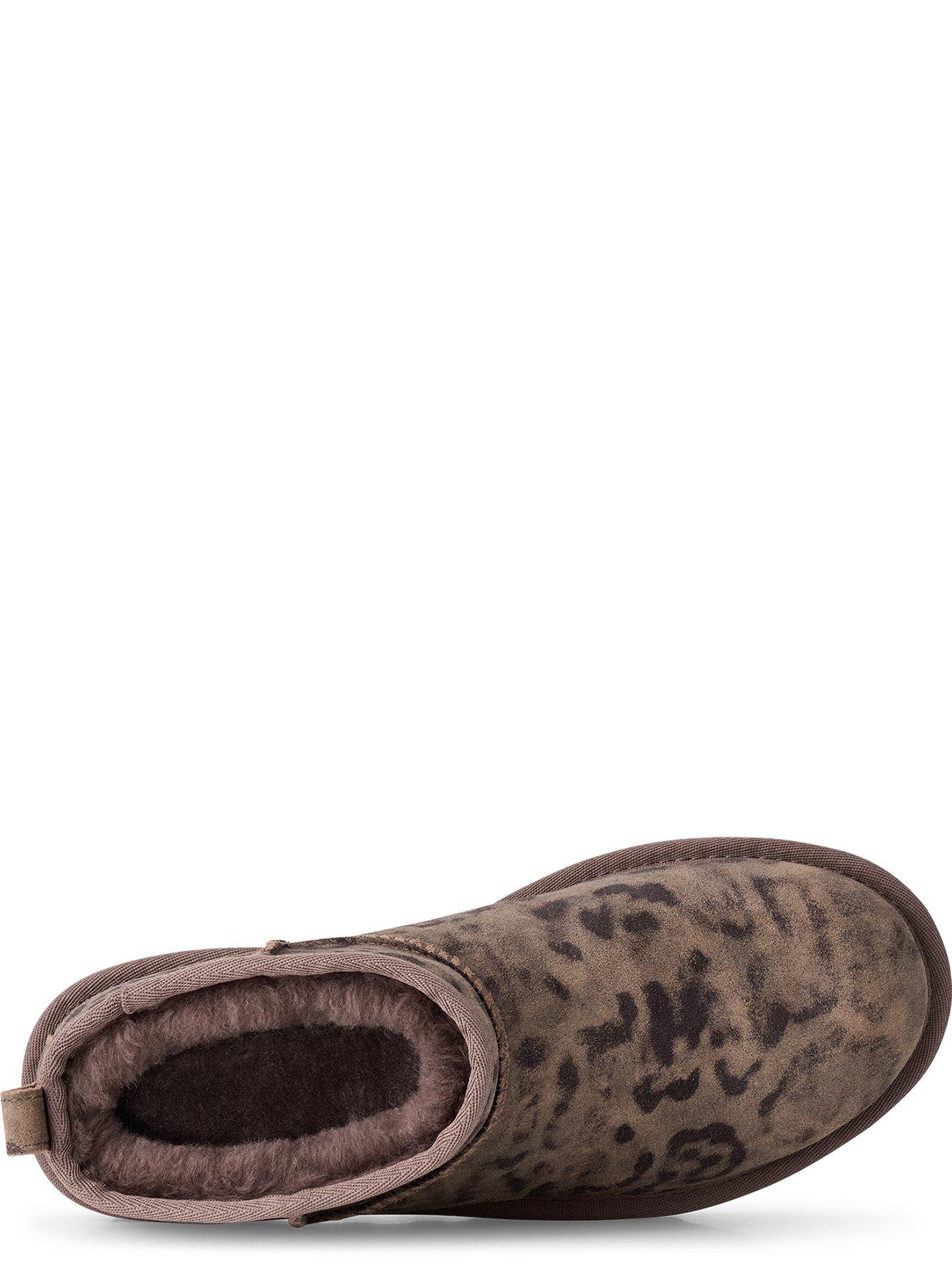 Image 4 of 4 of UGG Womens Classic Ultra Mini Spotted - Chestnut