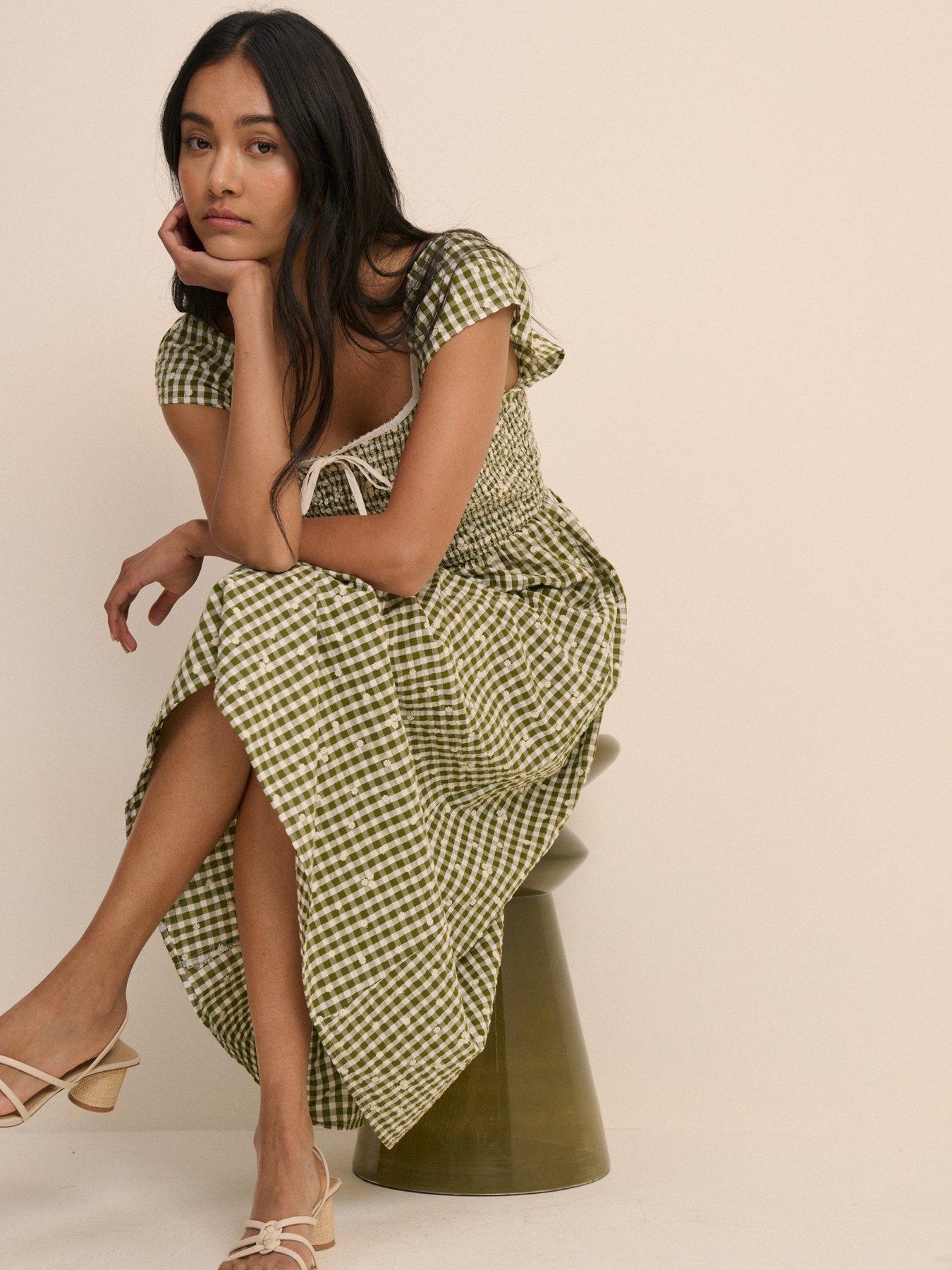 Image 5 of 5 of Nobodys Child Mindy Gingham Print Midi Dress - Green