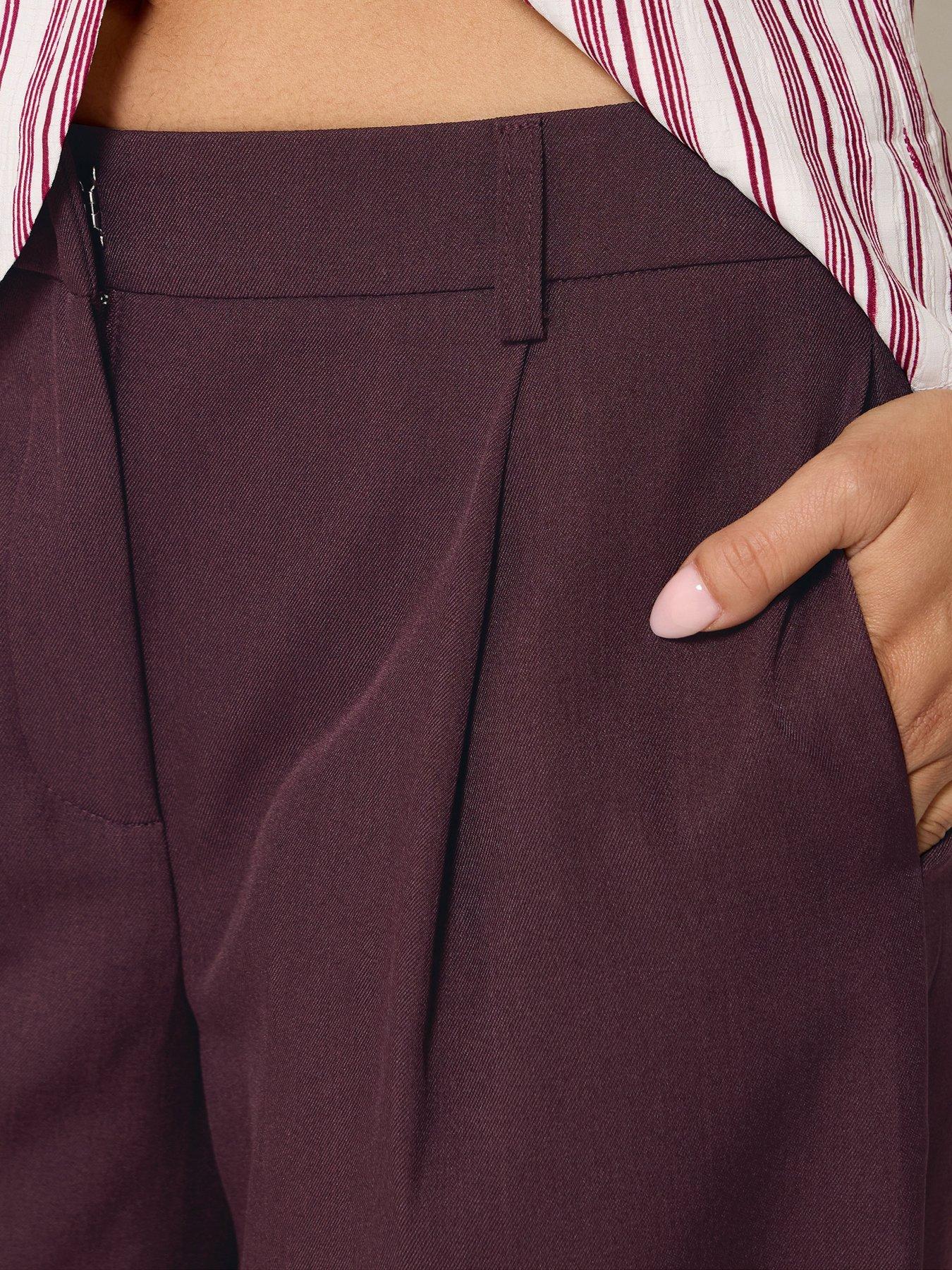 Image 4 of 4 of PixieGirl Petite Barrel Leg Trousers - Red