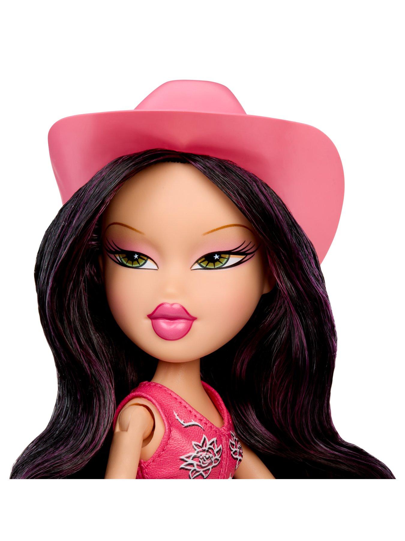 Image 3 of 7 of Bratz Bratz Sassy Stampede Doll - Jade