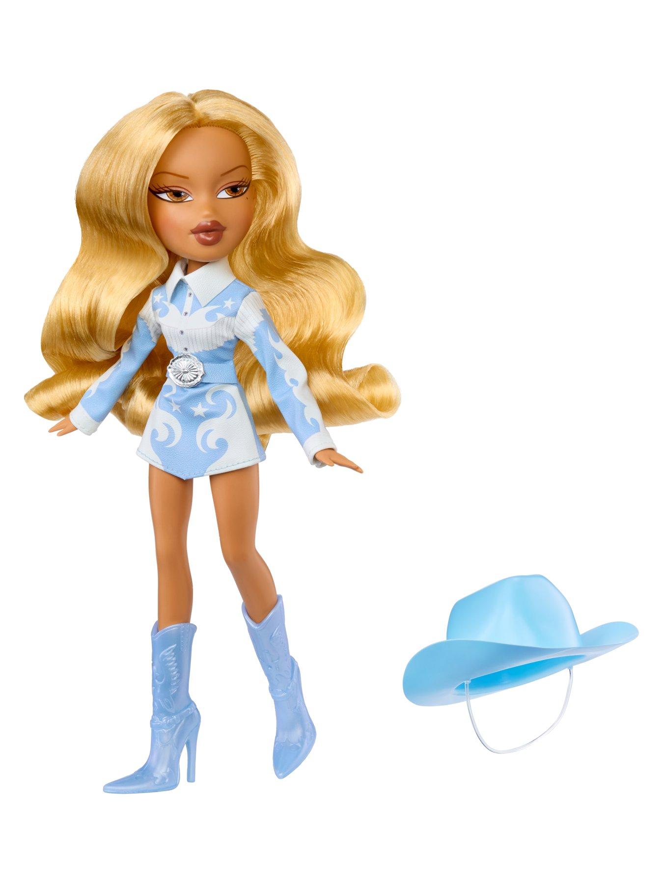Image 2 of 7 of Bratz Sassy Stampede Doll - Yasmin