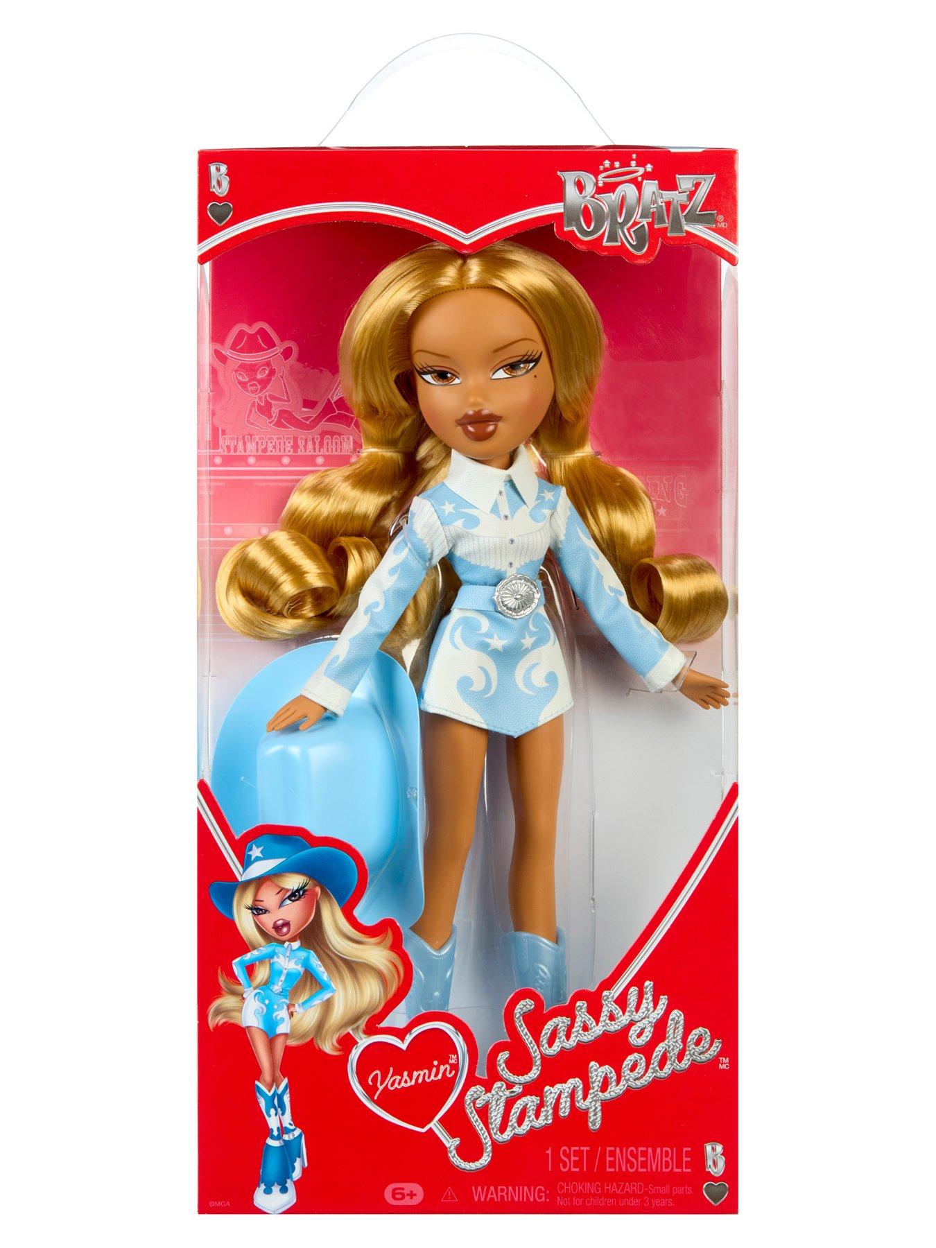 Image 6 of 7 of Bratz Sassy Stampede Doll - Yasmin