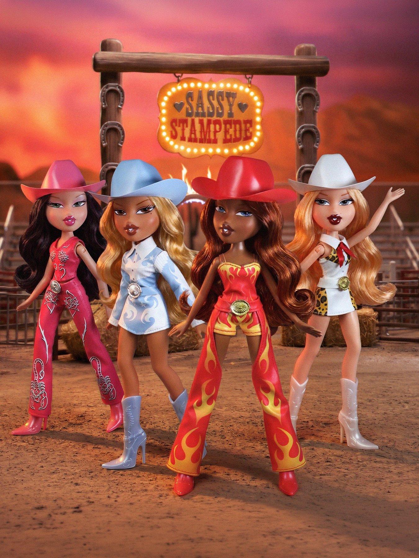 Image 7 of 7 of Bratz Sassy Stampede Doll - Yasmin