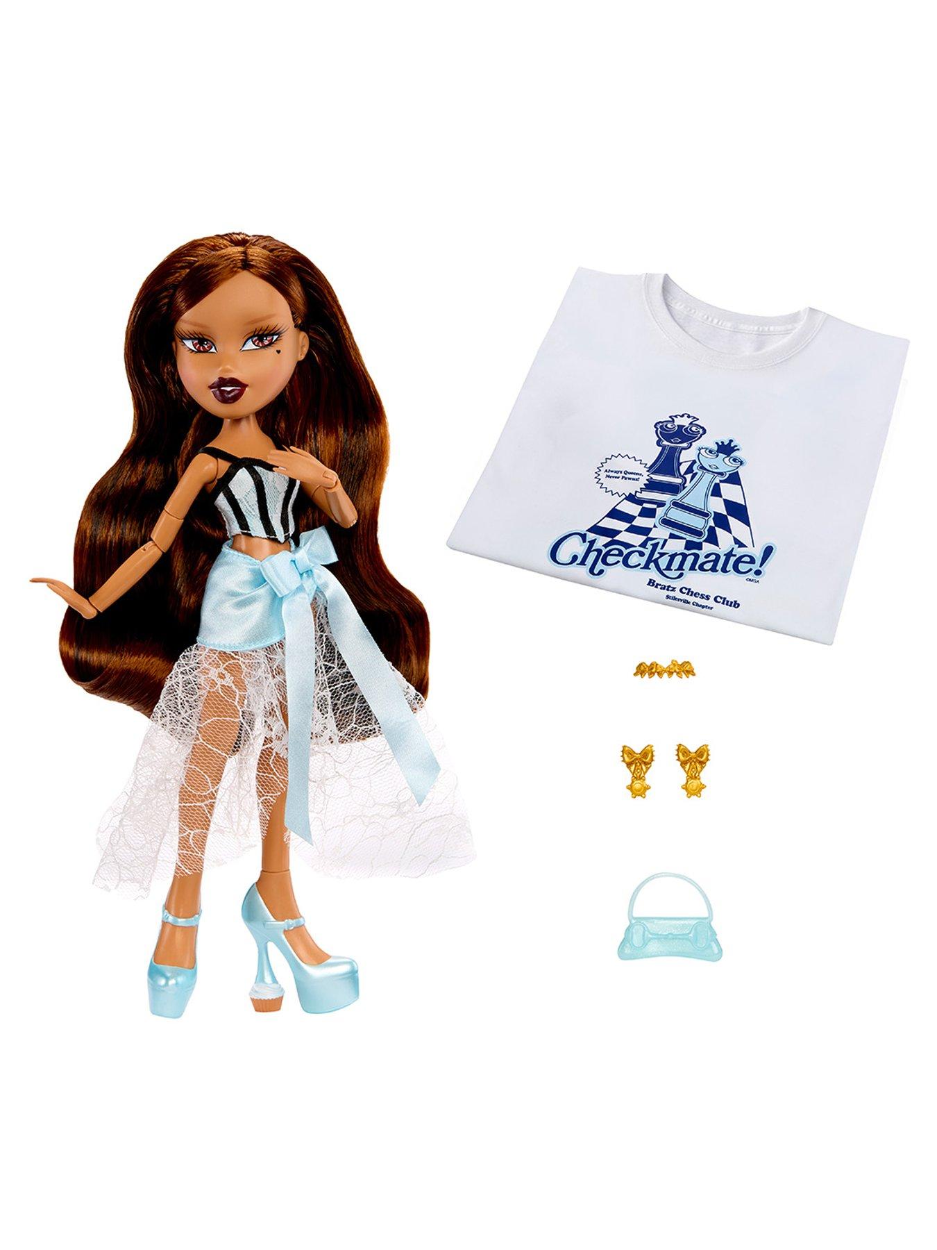 Image 2 of 7 of Bratz Stylin&rsquo; Birthdayz Doll - Yasmin