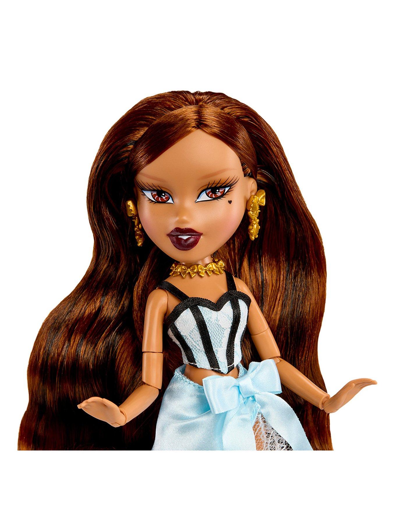Image 5 of 7 of Bratz Stylin&rsquo; Birthdayz Doll - Yasmin