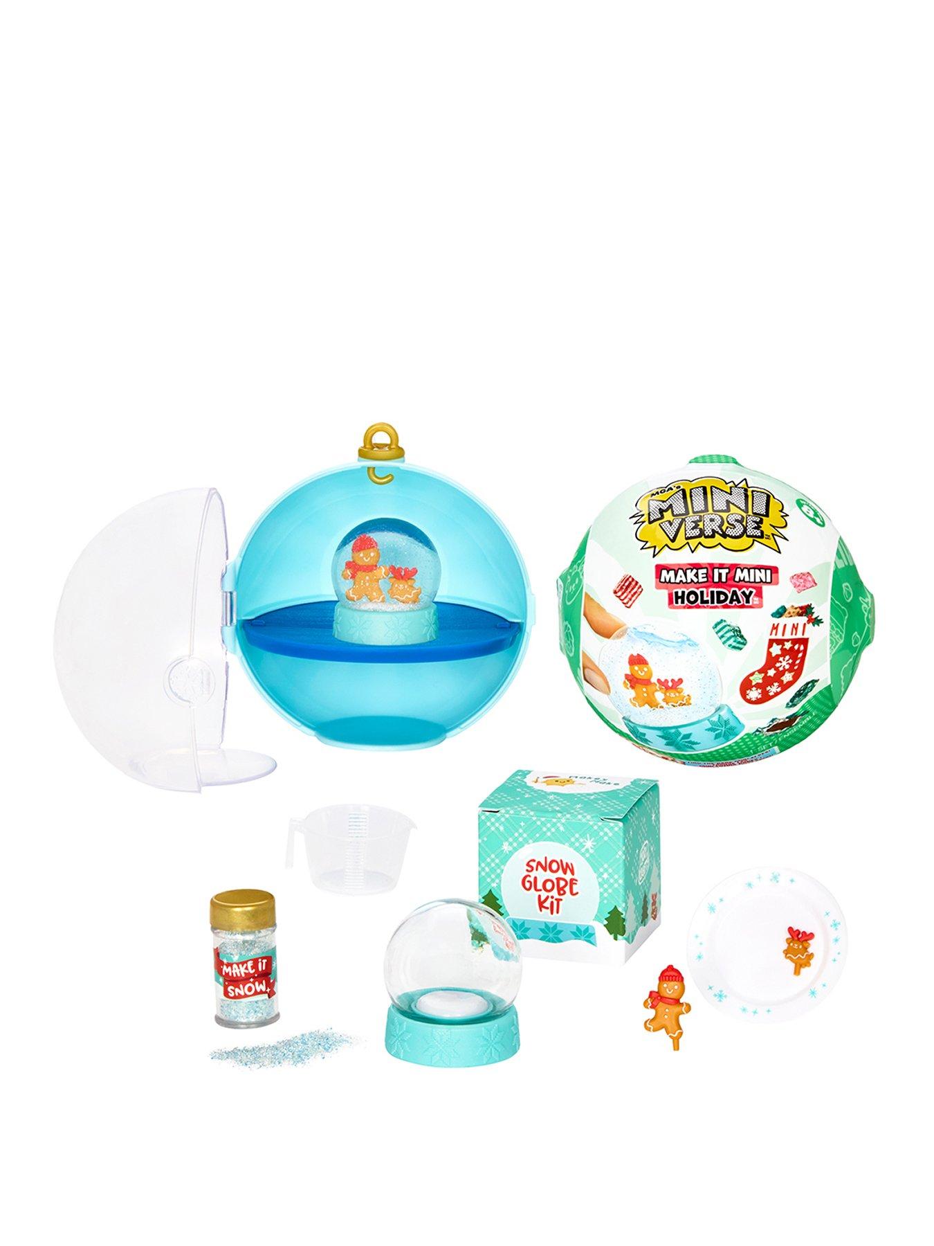 Image 1 of 7 of Mini Verse Make It Mini Holiday Mystery Capsule with Festive DIY Collectible<br /><br />&nbsp;