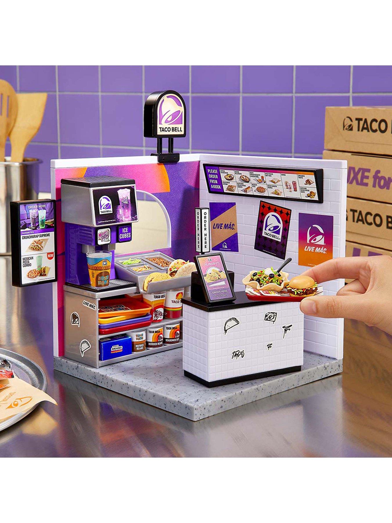 Image 7 of 7 of Mini Verse Make It Mini Taco Bell&reg; Restaurant Playset with Mini Food Creations<br /><br />&nbsp;
