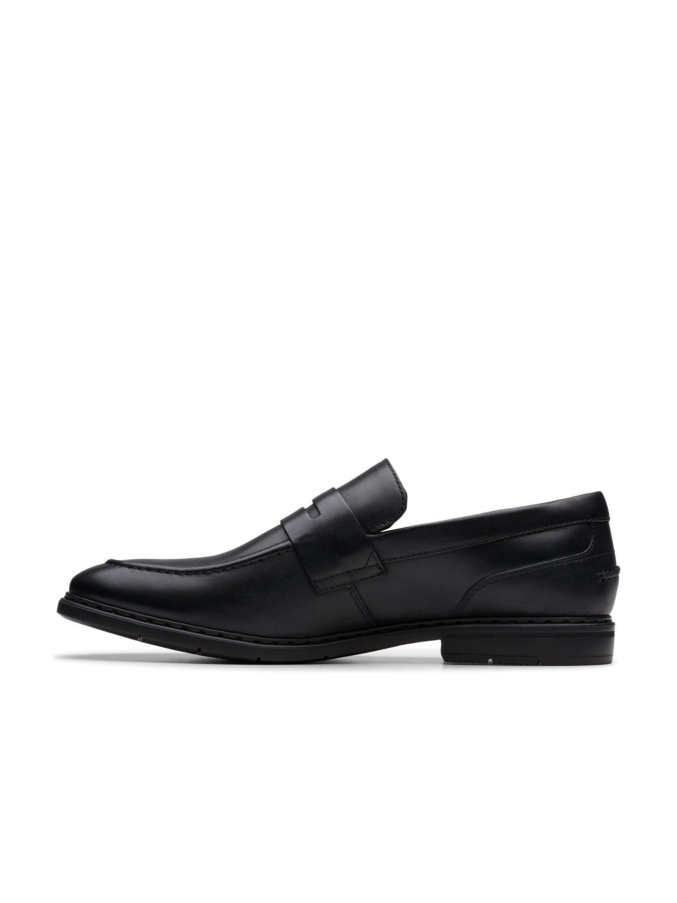 Image 6 of 6 of Clarks Banbury Loafer - Black
