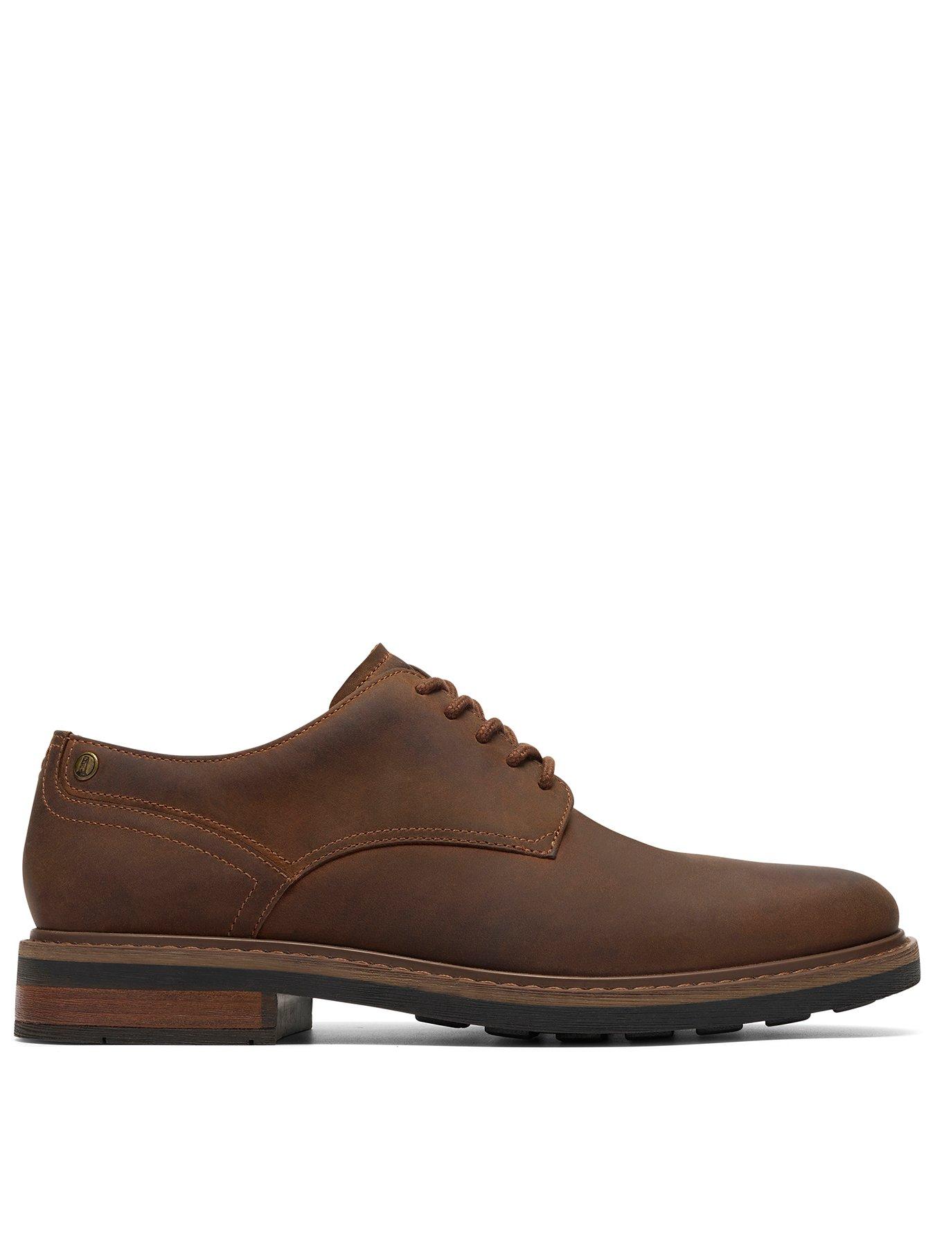 Image 1 of 6 of Clarks Newford Lace Up Shoe - Brown