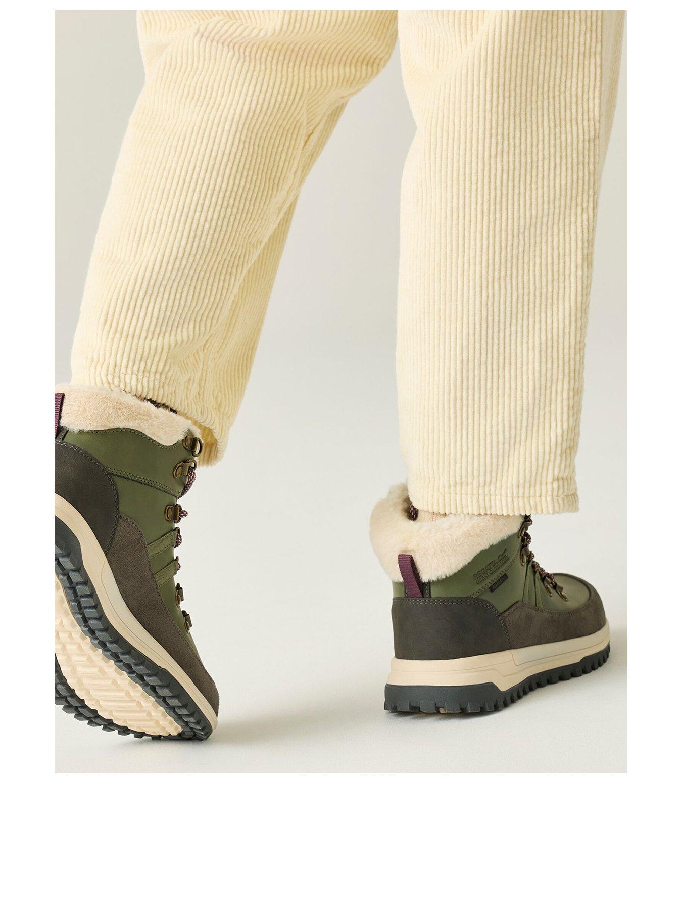 Image 2 of 7 of Regatta Womens Elbourne Insulated Boots-dark Khaki / Fig