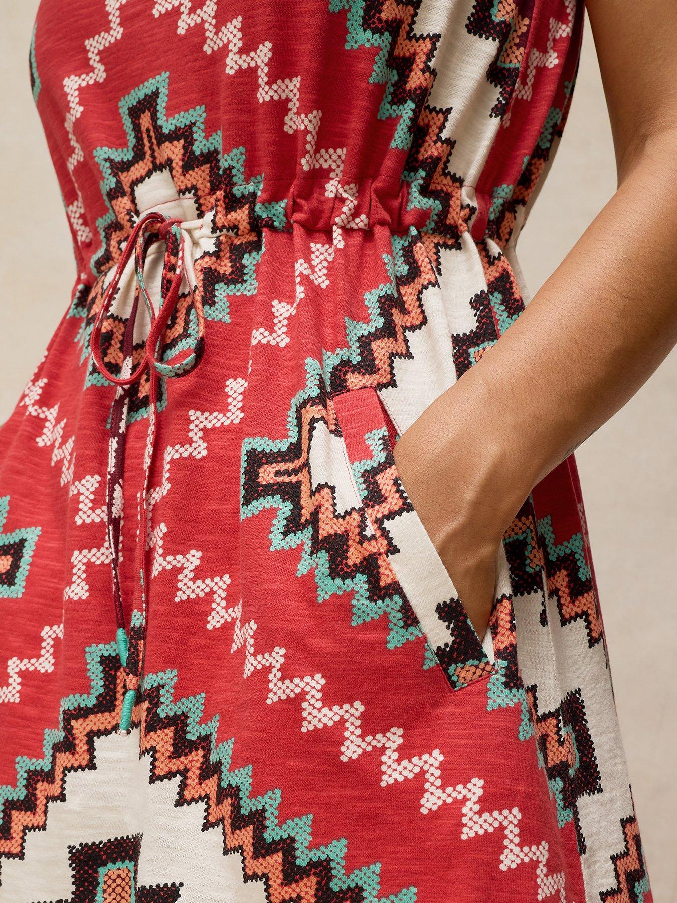 Image 4 of 6 of White Stuff Heidi Jersey Dress