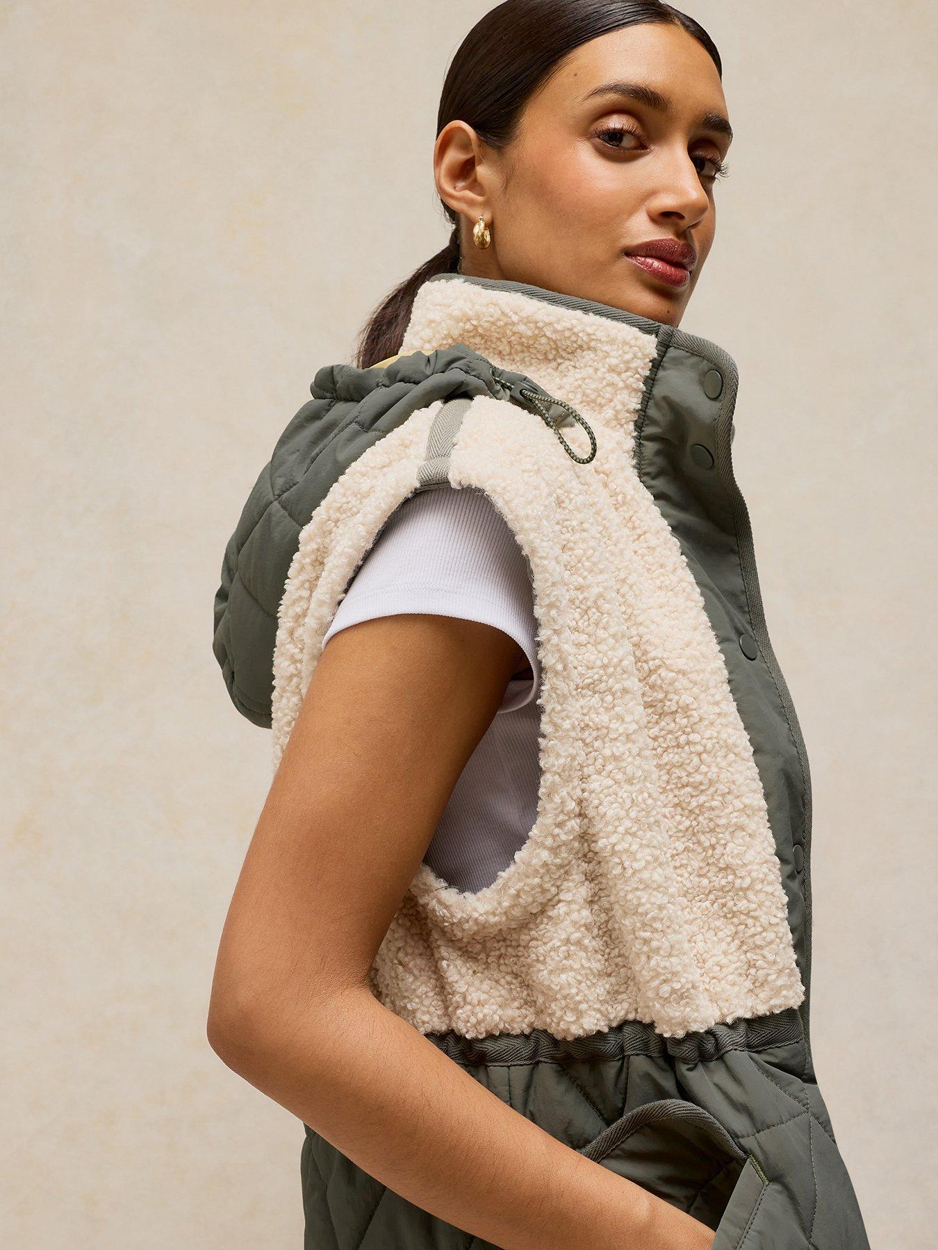 Image 4 of 5 of White Stuff Alina Multiway Borg Puffer