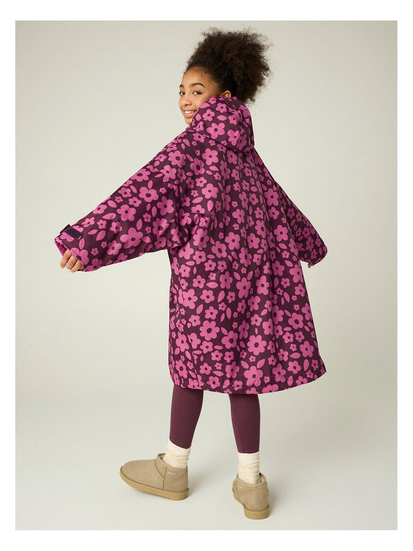 Image 2 of 7 of Regatta Kids Junior Waterproof Changing Robe -fig/violet Floral