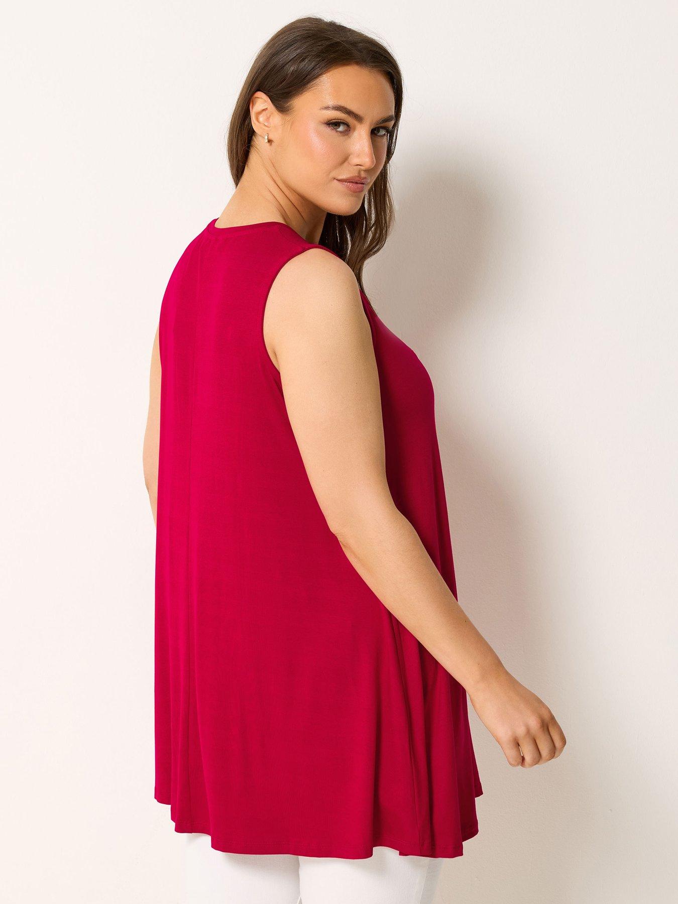 Image 2 of 4 of Yours Curve Pleat Front Vest - Red