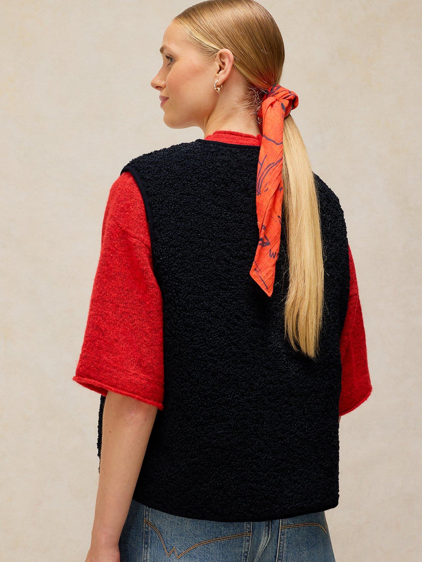 Image 2 of 6 of White Stuff Emery Reversible Gilet - Black