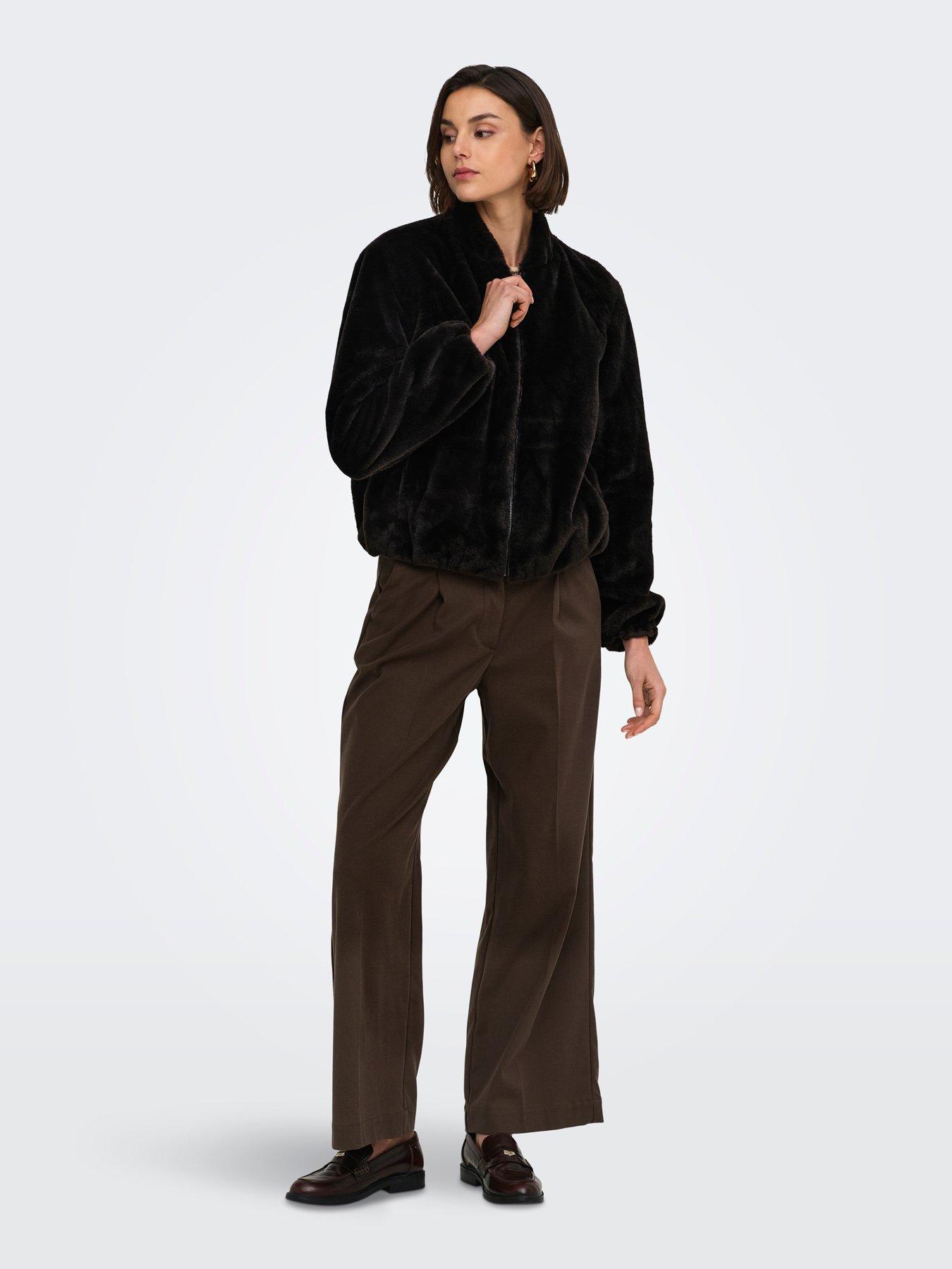 Image 3 of 7 of JDY Womens Macy Faux Fur Balloon Sleeve Jacket - Brown
