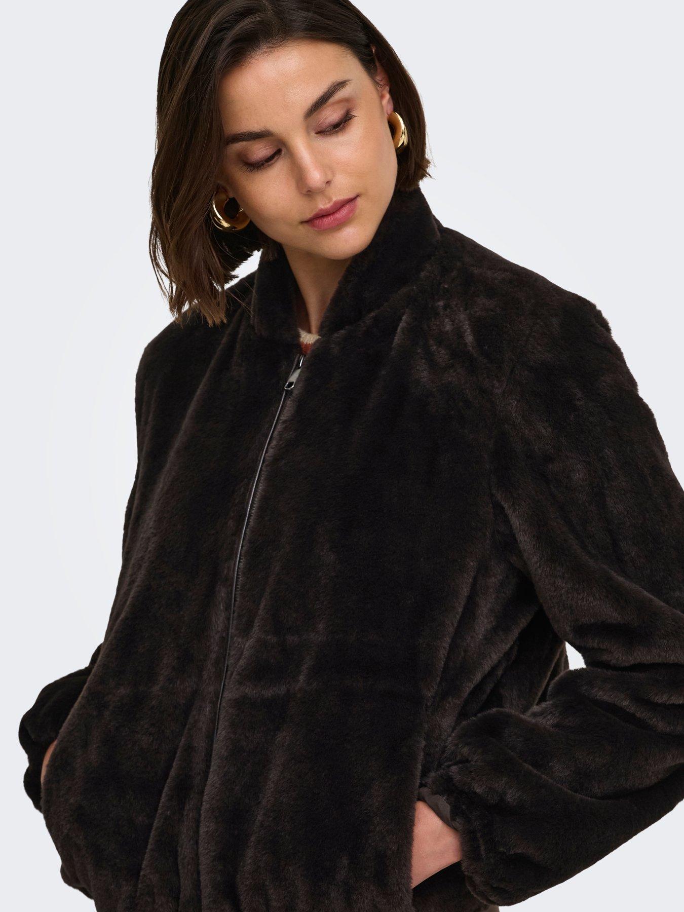 Image 5 of 7 of JDY Womens Macy Faux Fur Balloon Sleeve Jacket - Brown