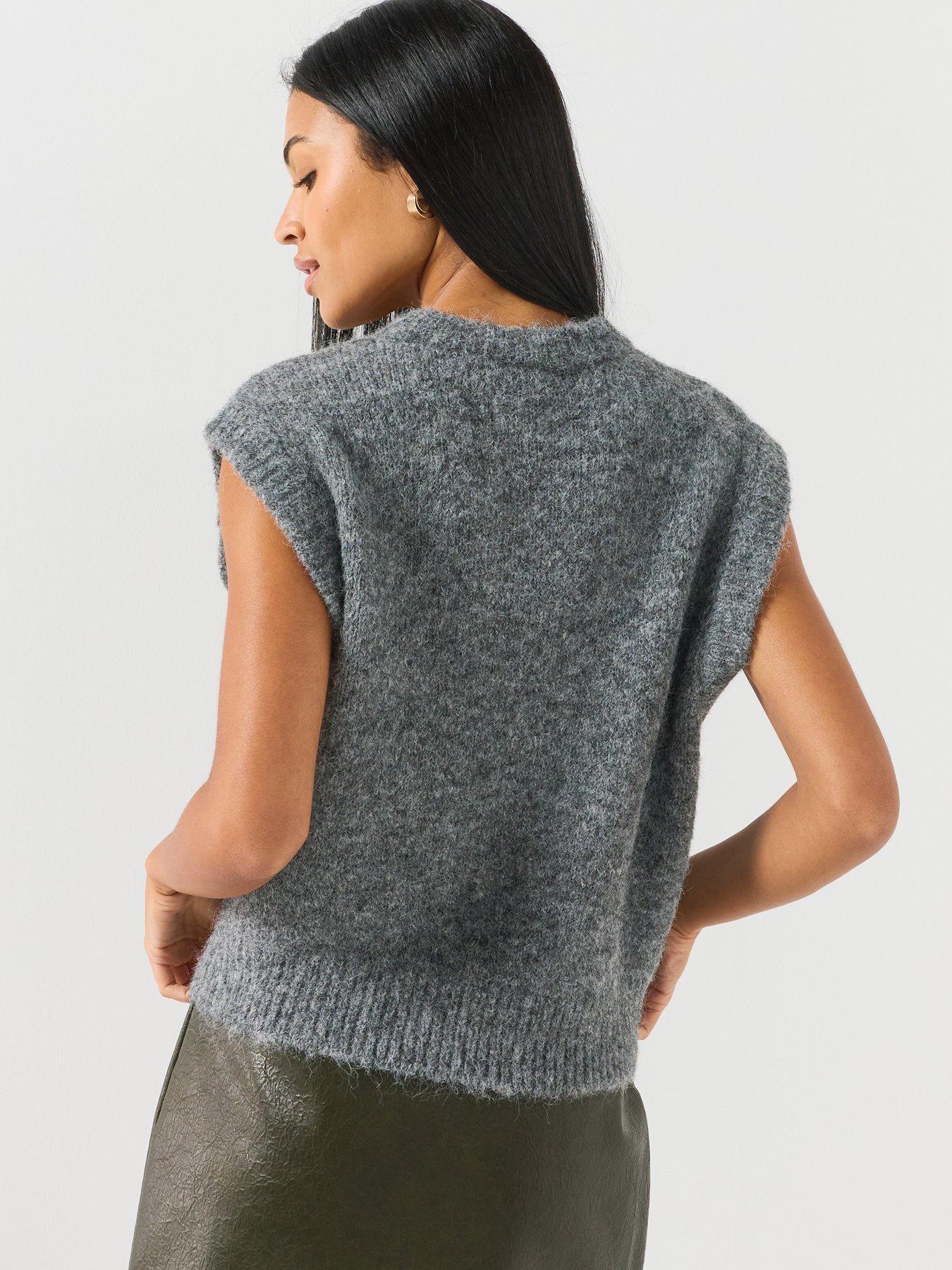 Image 2 of 4 of Vero Moda Vero Moda Womens Intarsia Crew Neck Sleeveless Waistcoat - Grey