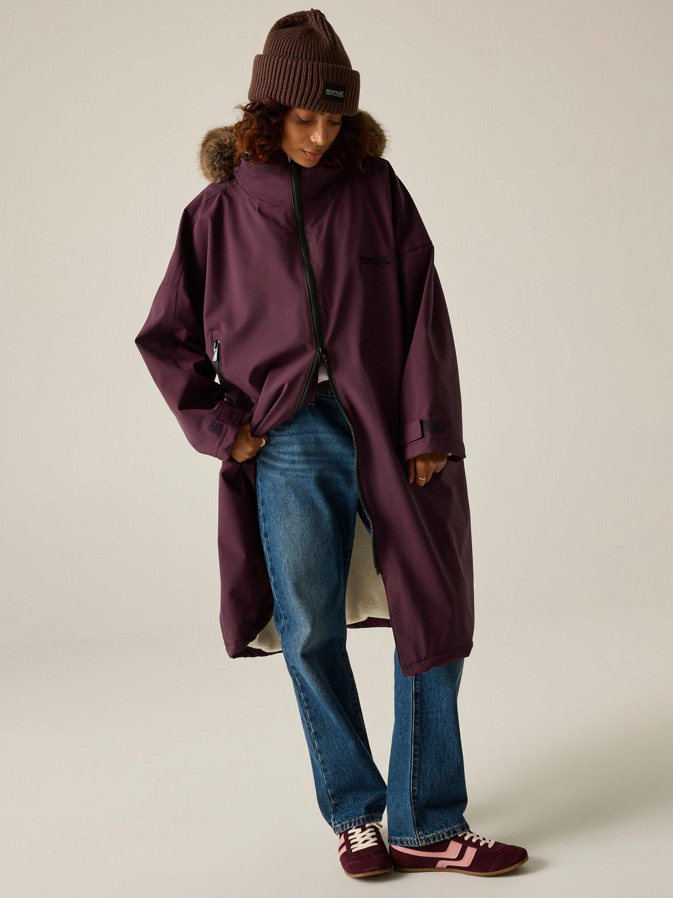 Regatta Adult Waterproof Changing Robe - Fig