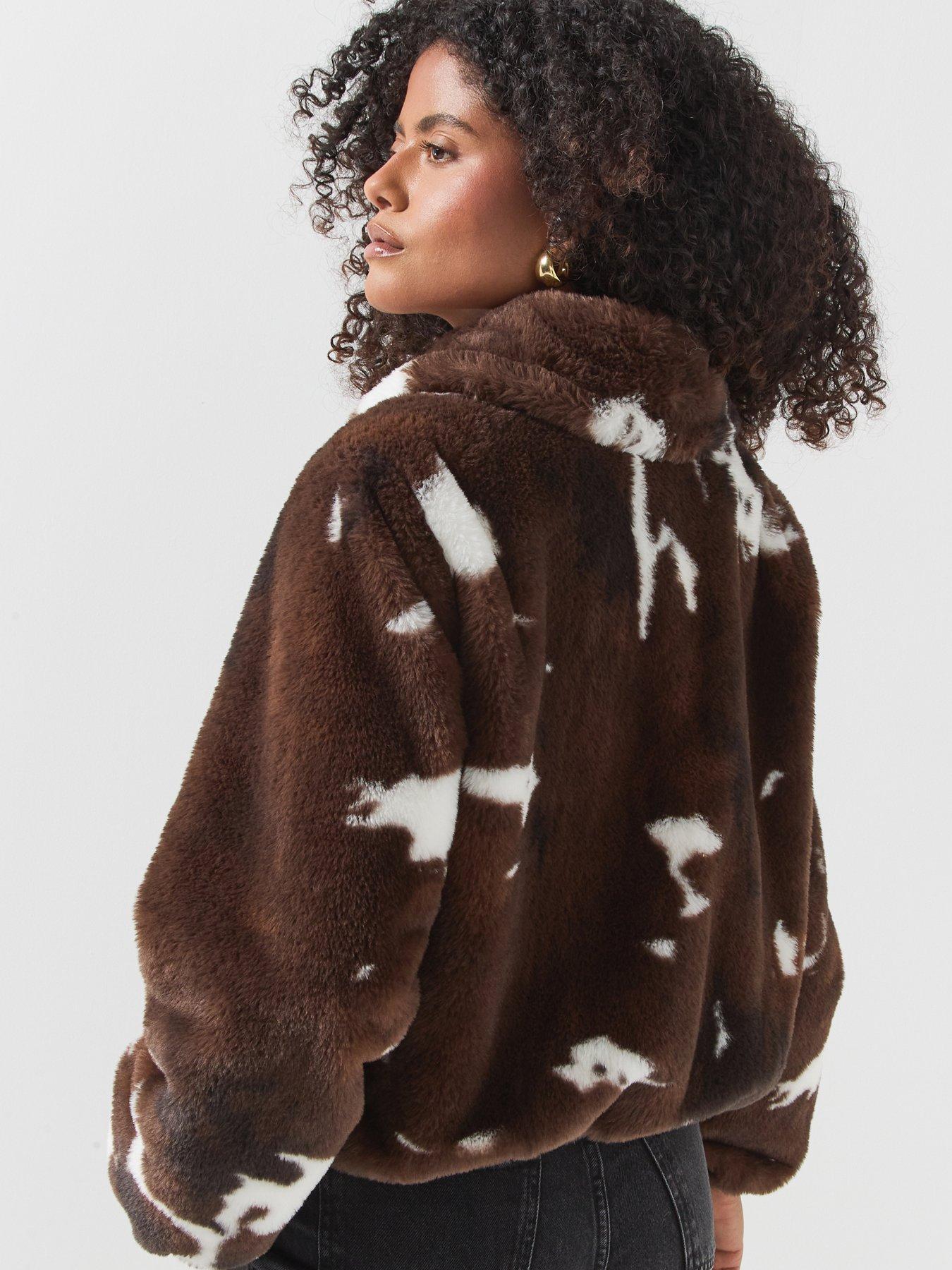 Image 2 of 5 of Vero Moda Vmsonjacolleen Short Jacket Boo