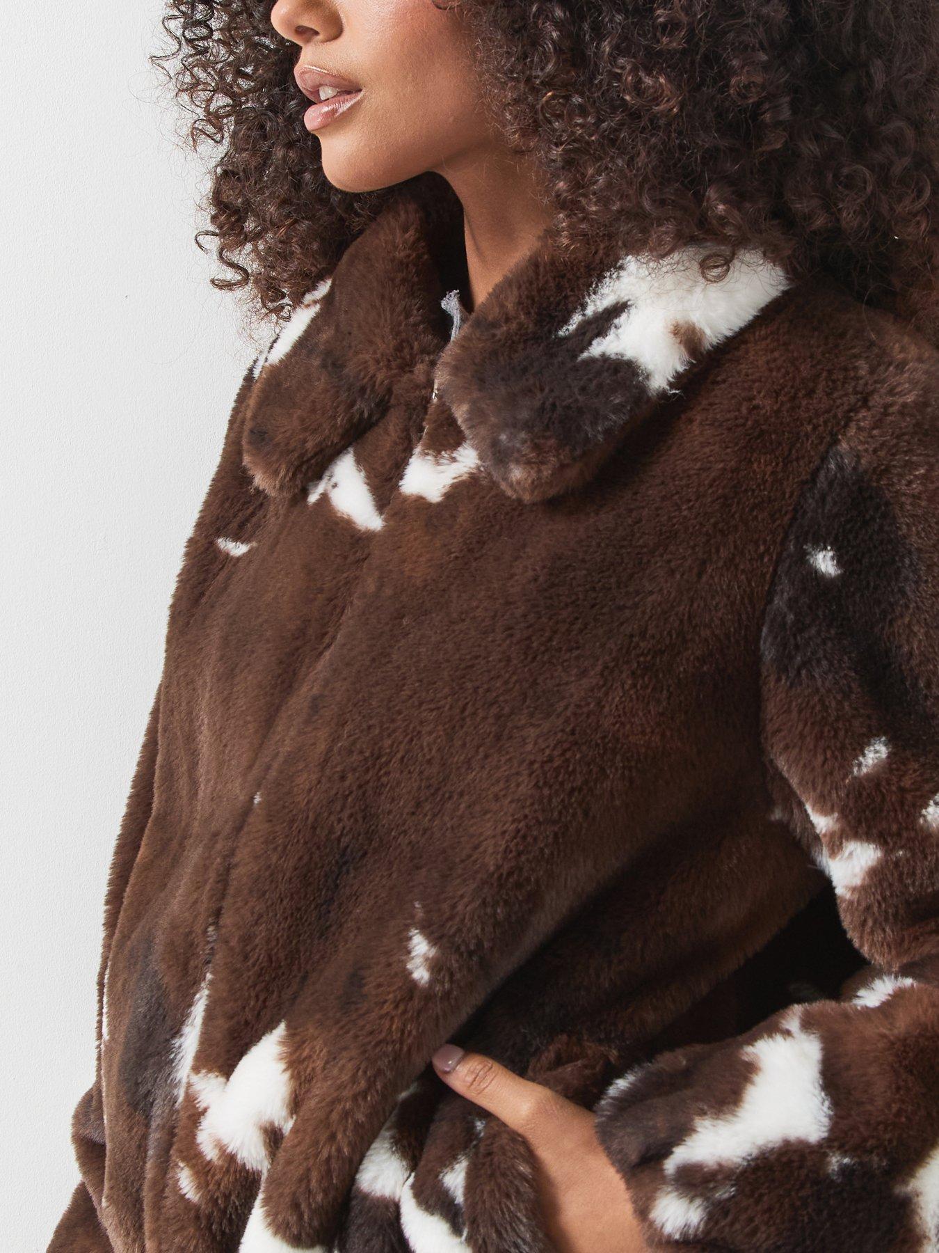 Image 4 of 5 of Vero Moda Vmsonjacolleen Short Jacket Boo