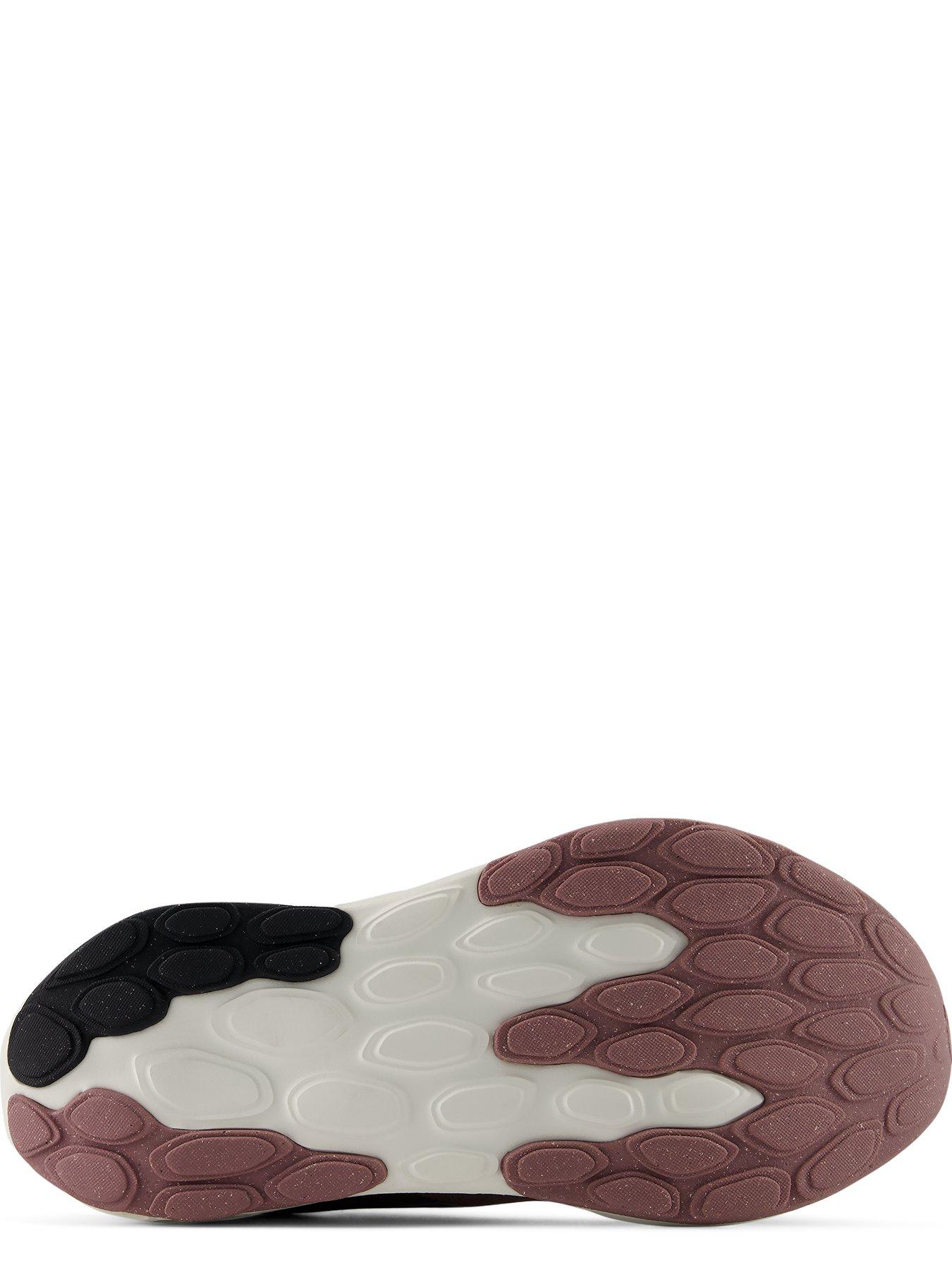 Image 5 of 6 of New Balance Womens 520 V9 Lightweight Fresh Foam Trainers - Mauve/Silver