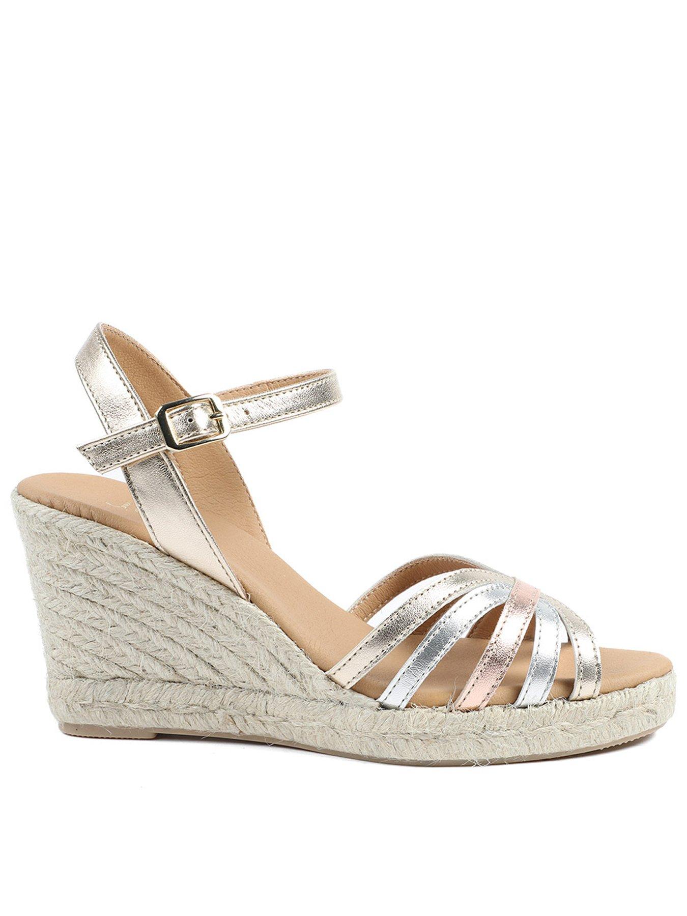 Jones Bootmaker Alivia Open Wedge Sandal -gold Multi