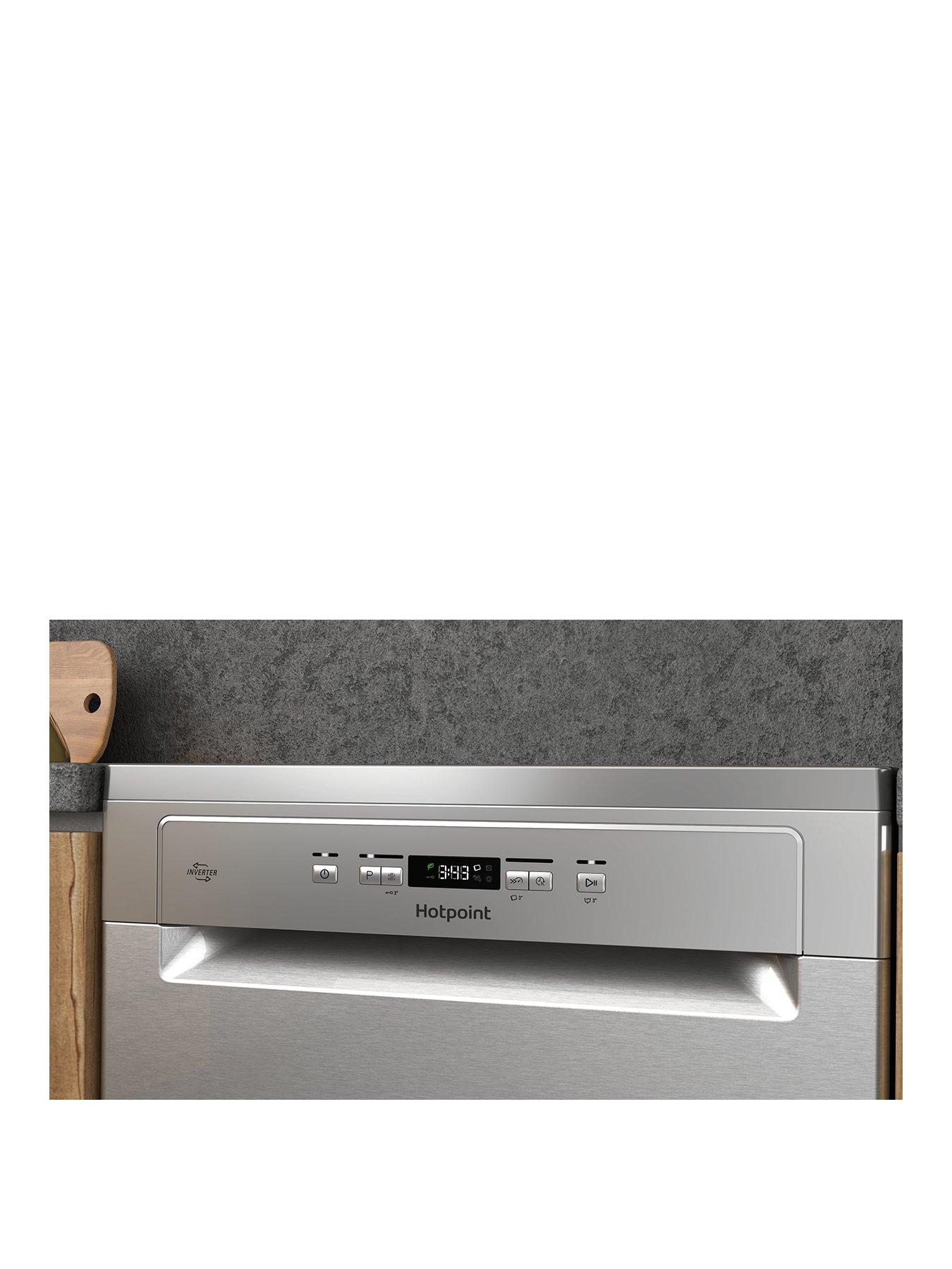 Hotpoint Hotpoint HP2FFC14BN6XUK Freestanding Full Size Dishwasher with ActiveDry - Stainless Steel