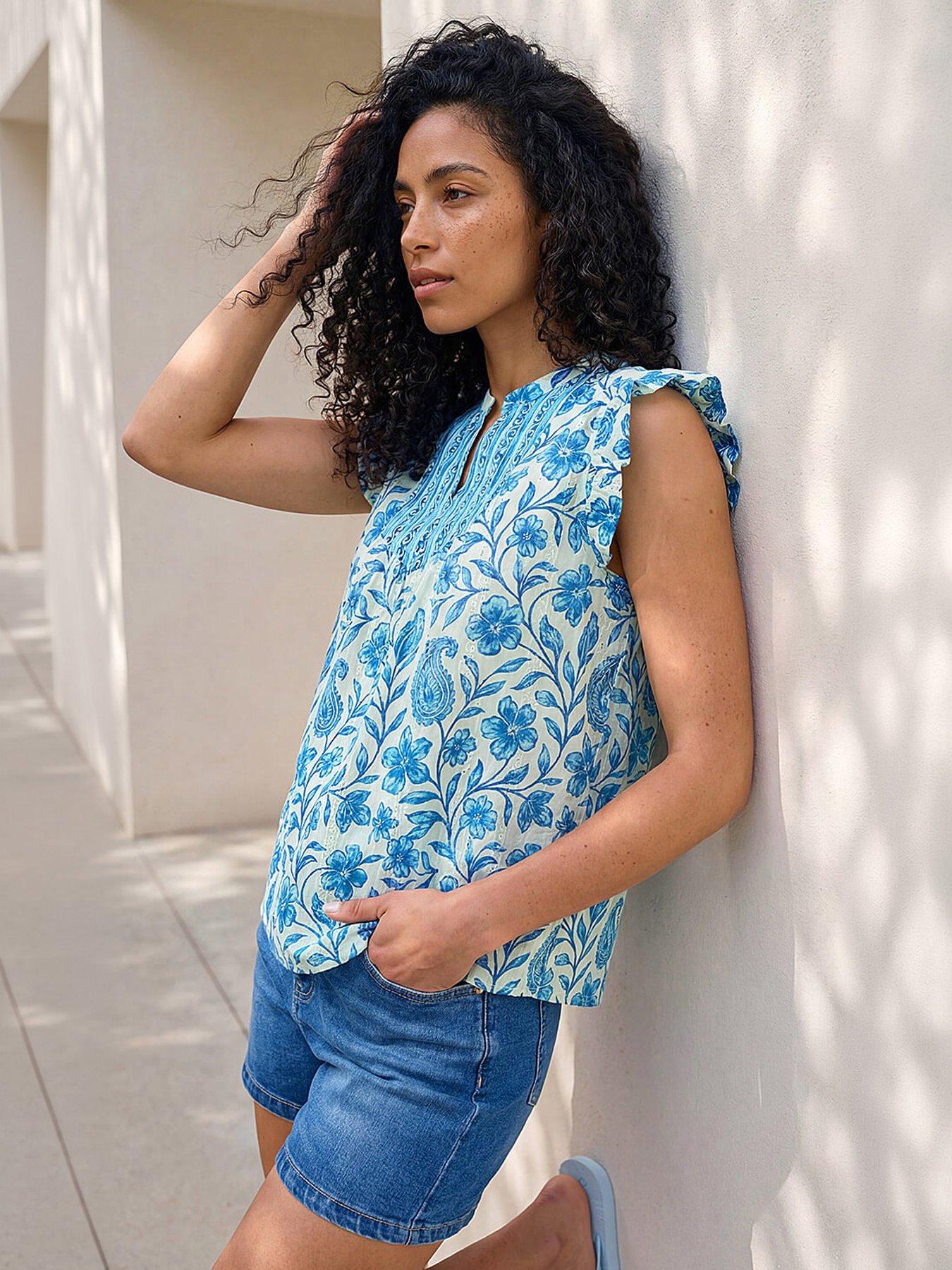Roman Floral Contrast Frill Top