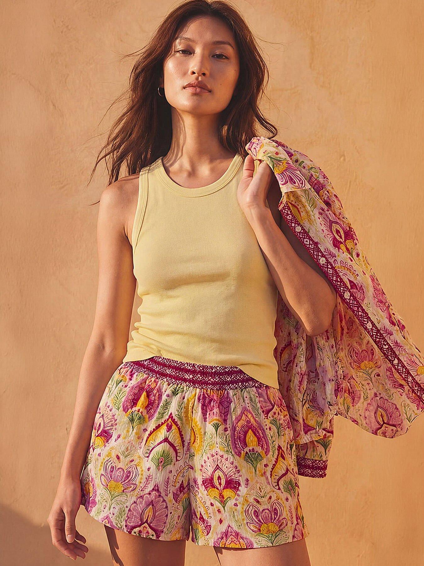 Image 3 of 4 of Roman Mixed Print Stretch Shorts