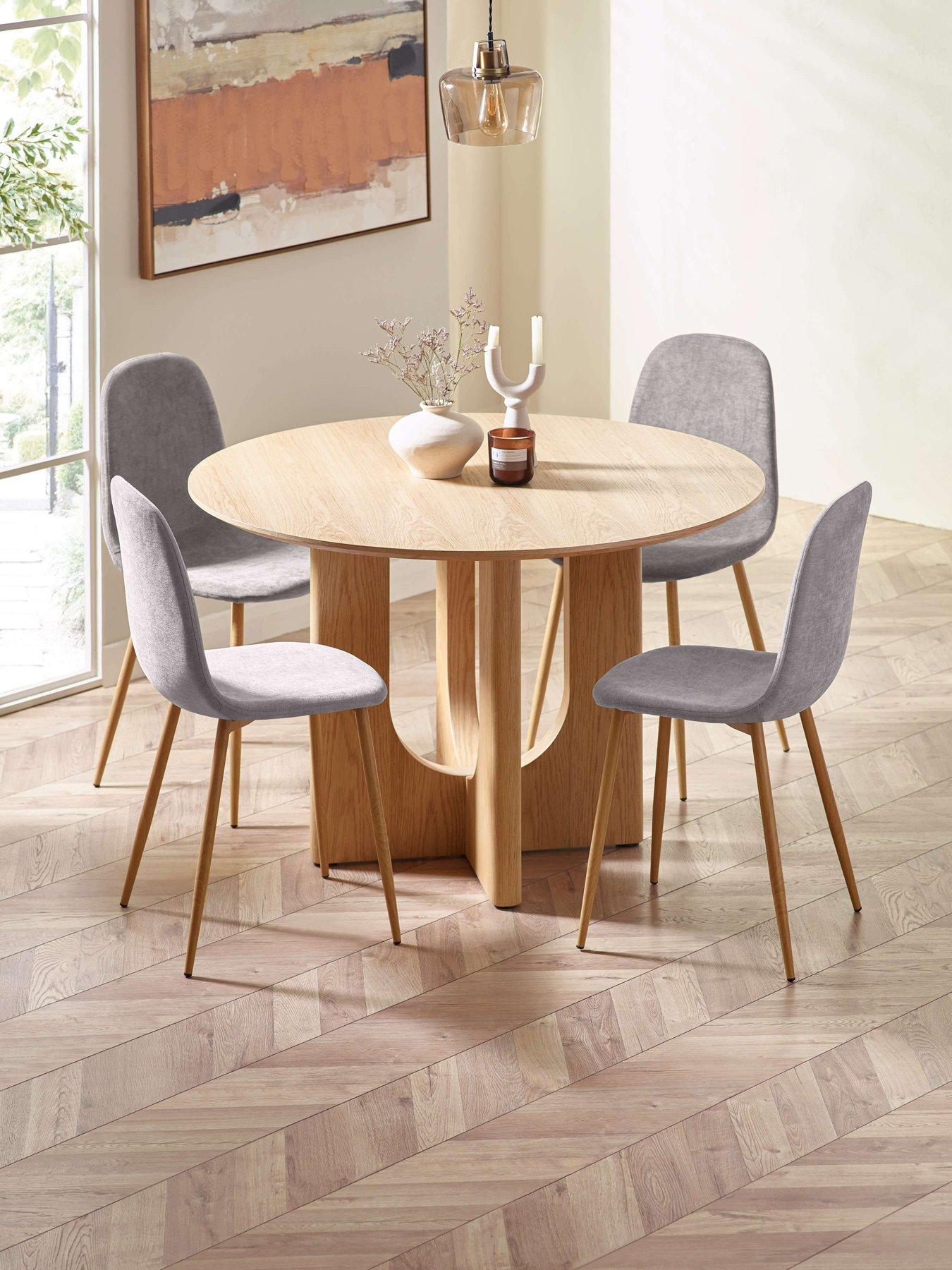 Julian Bowen Cellini Oak Table And 4 Lottie Grey Chairs
