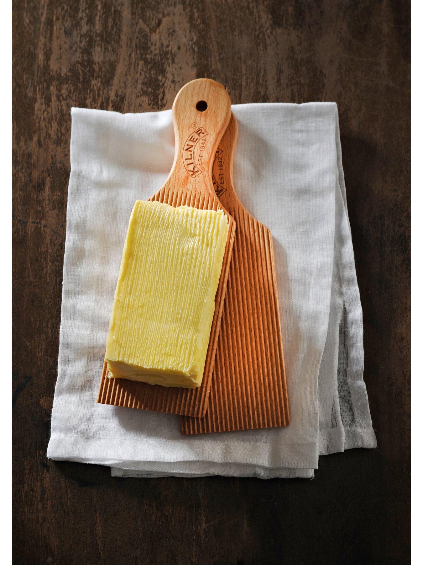 Image 5 of 6 of KILNER Set Of 2 Butter Paddles