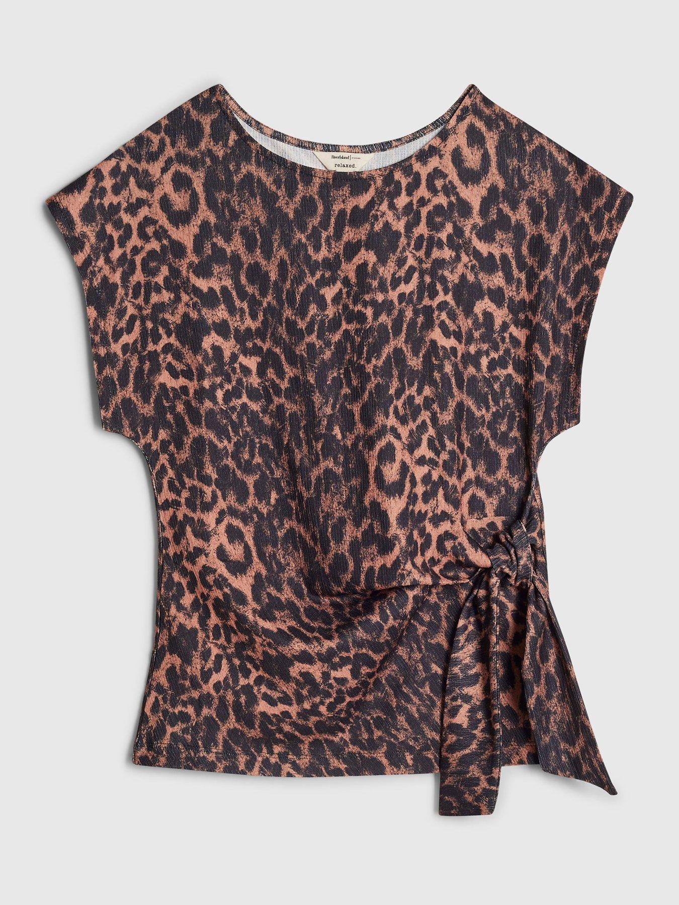 Image 5 of 6 of River Island Short Sleeve Leopard Texture Tie Top - Brown