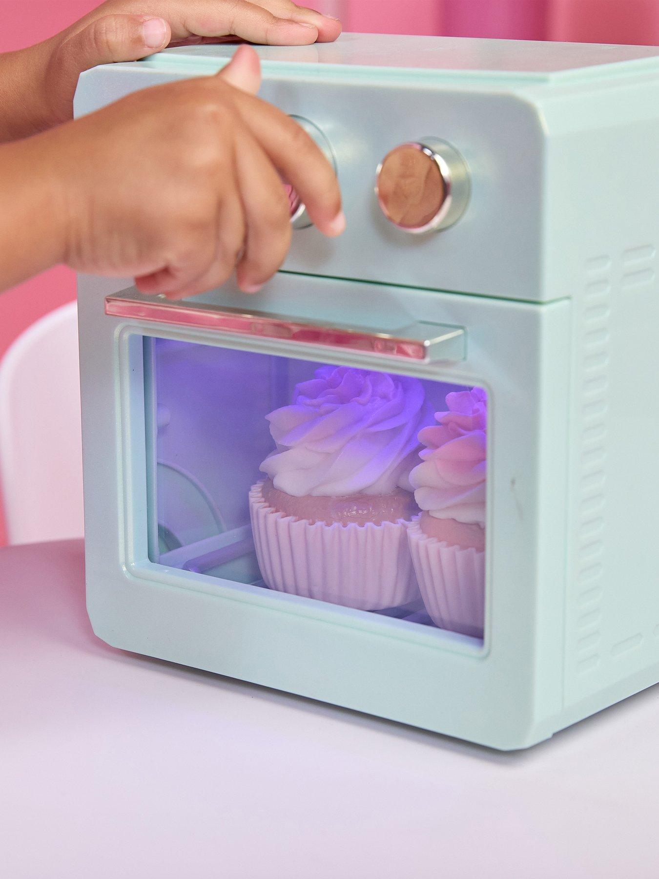 Image 2 of 7 of Little Tikes Sweet Spaces Mini Oven with Colour-Change Cupcakes